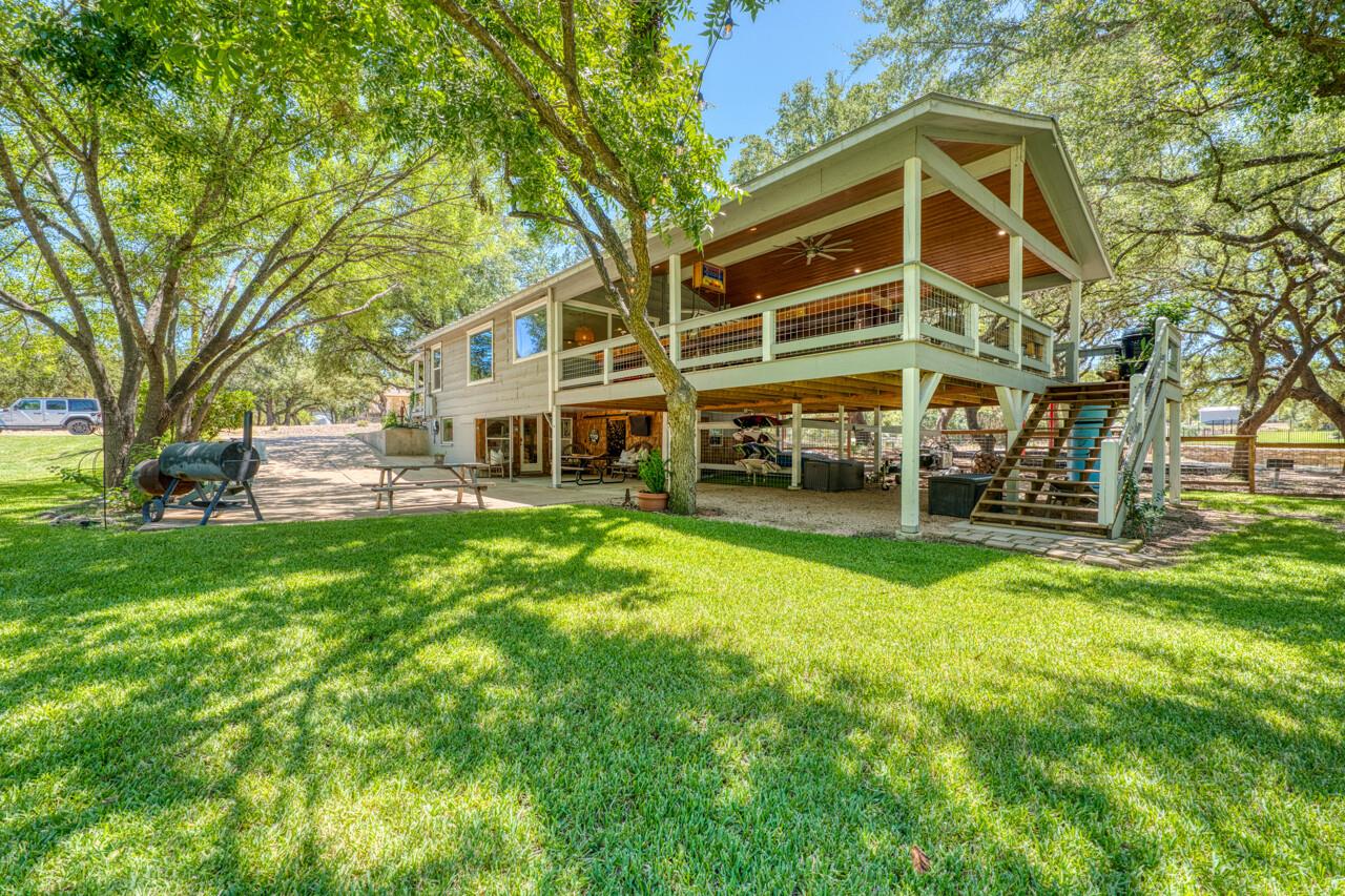 1001 Shorewood DR — photo 4