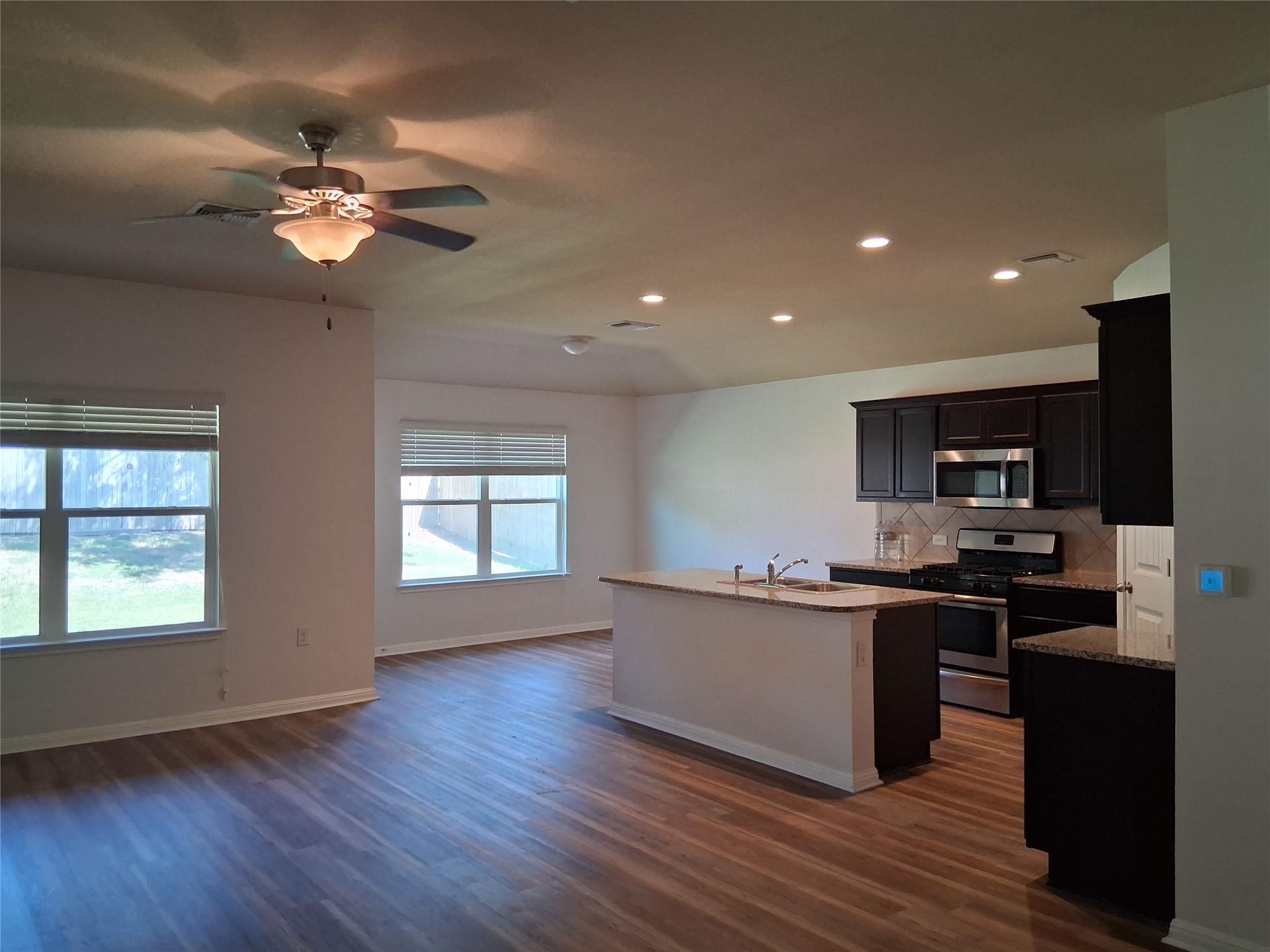 11105 Dawes PL — photo 5