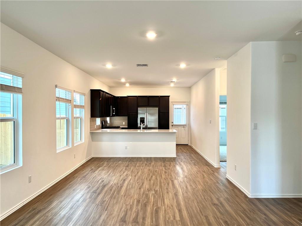 1340 Weatherford LN — photo 4