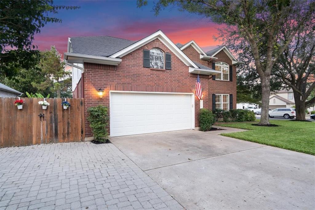 1215 Thistle TRL
