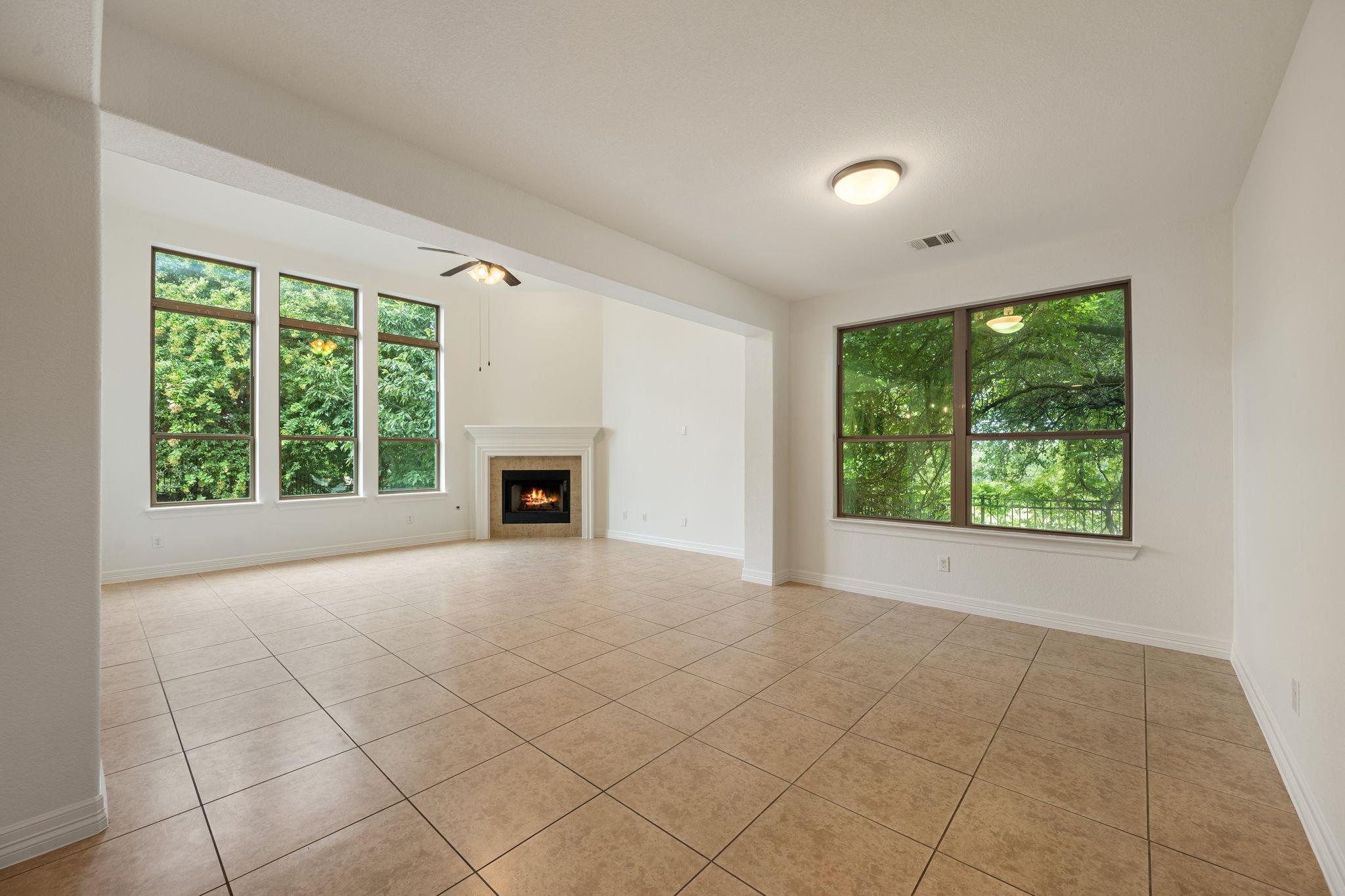 2201 Quarry LOOP — photo 5
