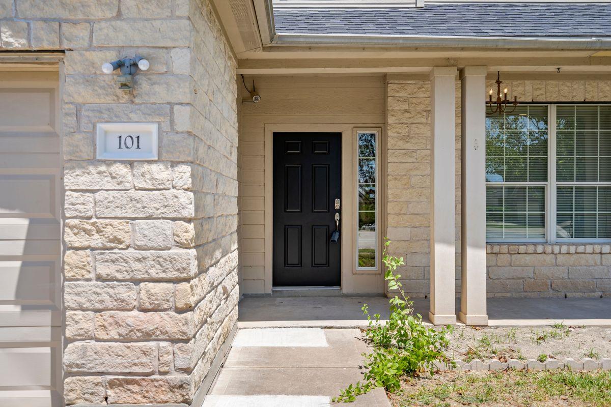 101 Redwood DR — photo 5