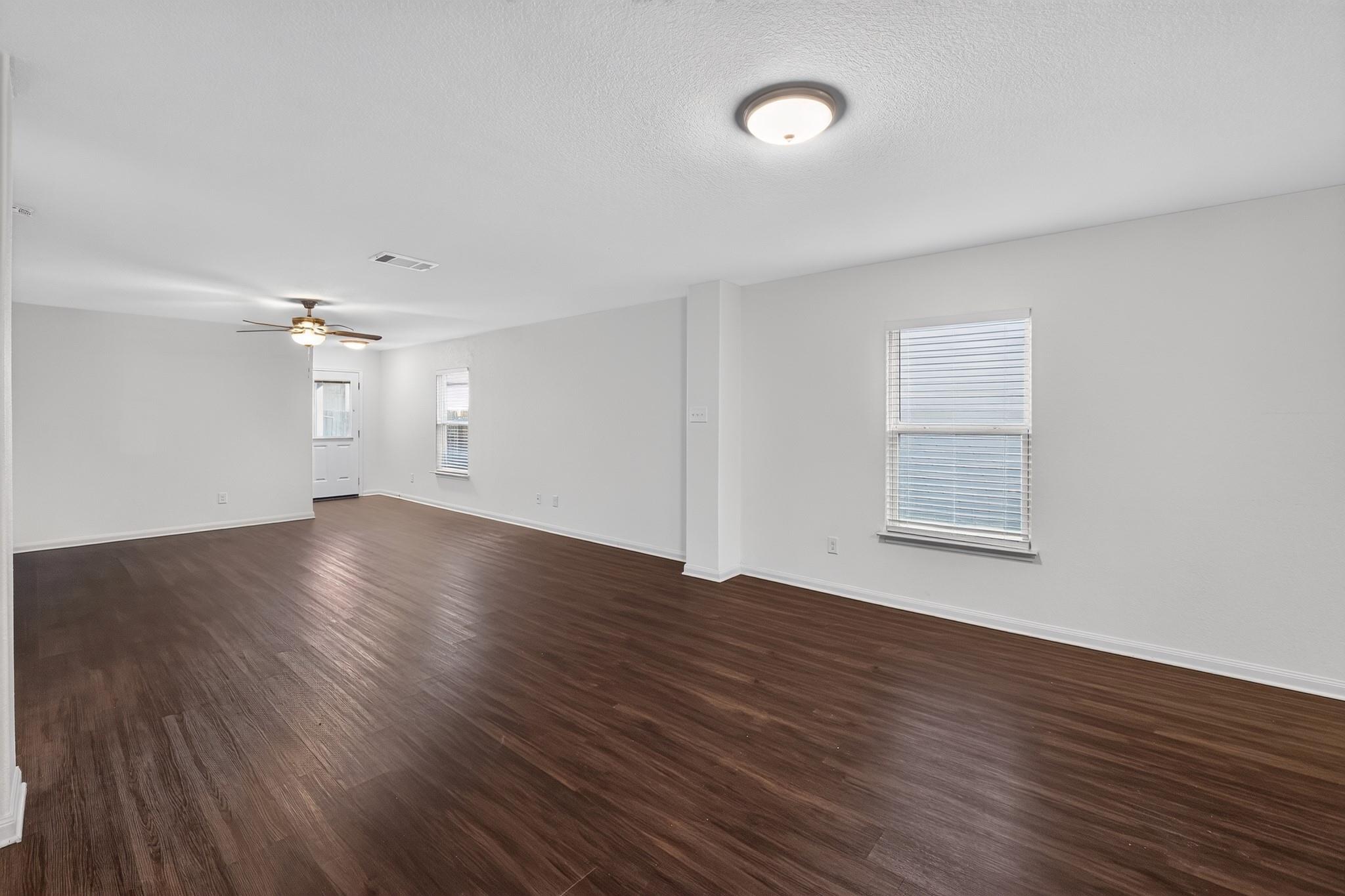 1564 Breanna LN — photo 3