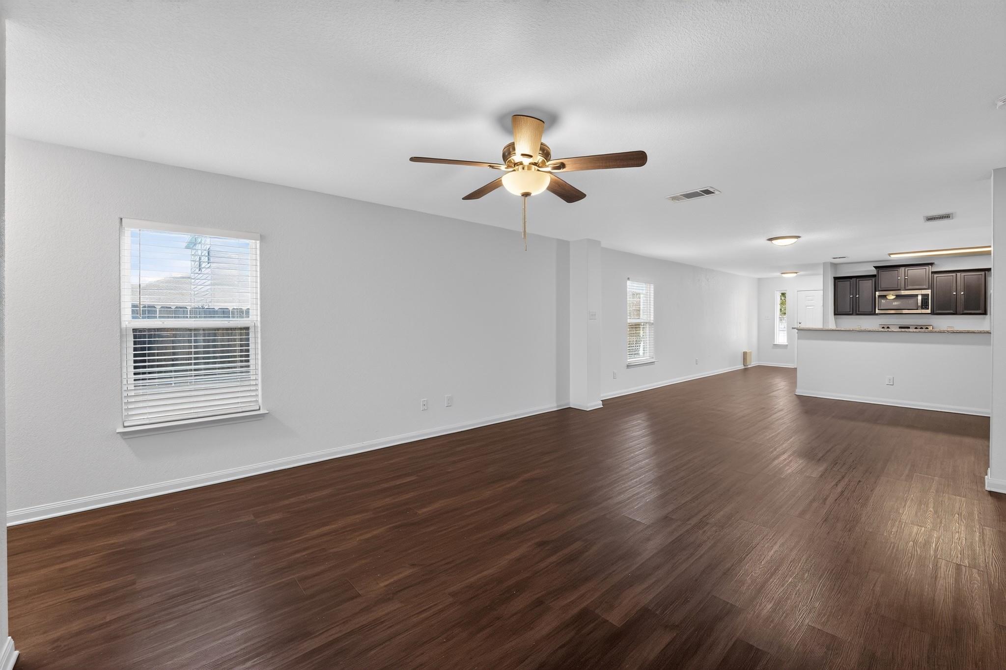 1564 Breanna LN — photo 4