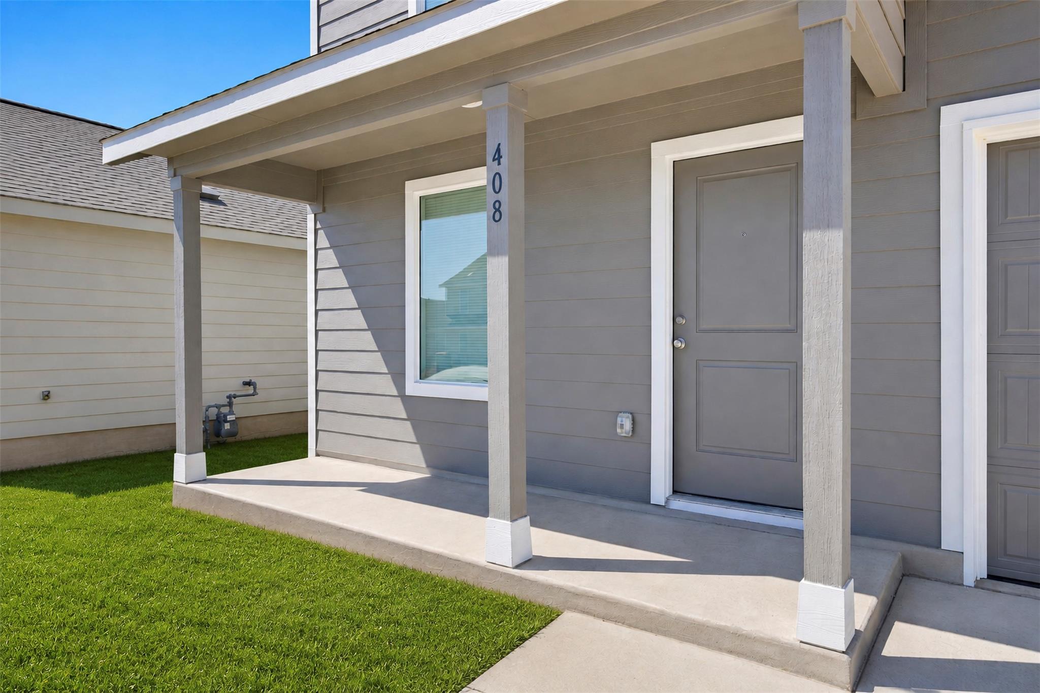 408 Paris ST — photo 4