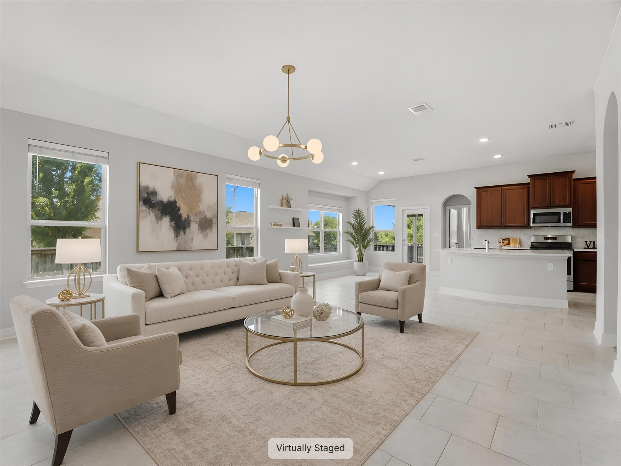 2132 Ringstaff RD — photo 3