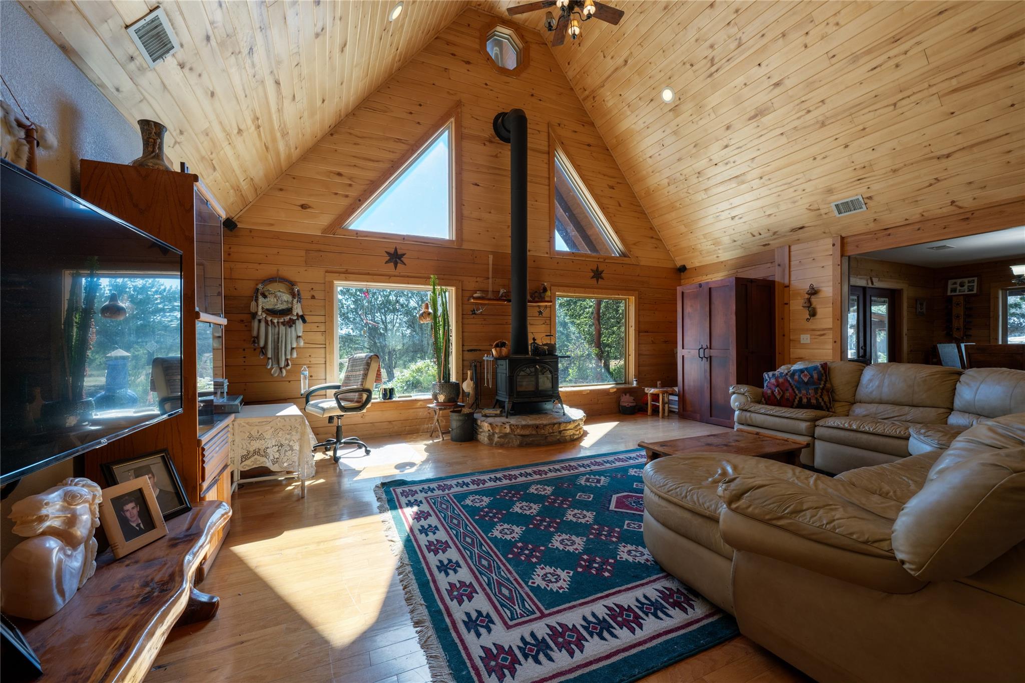 103 Ridge Oak DR — photo 5