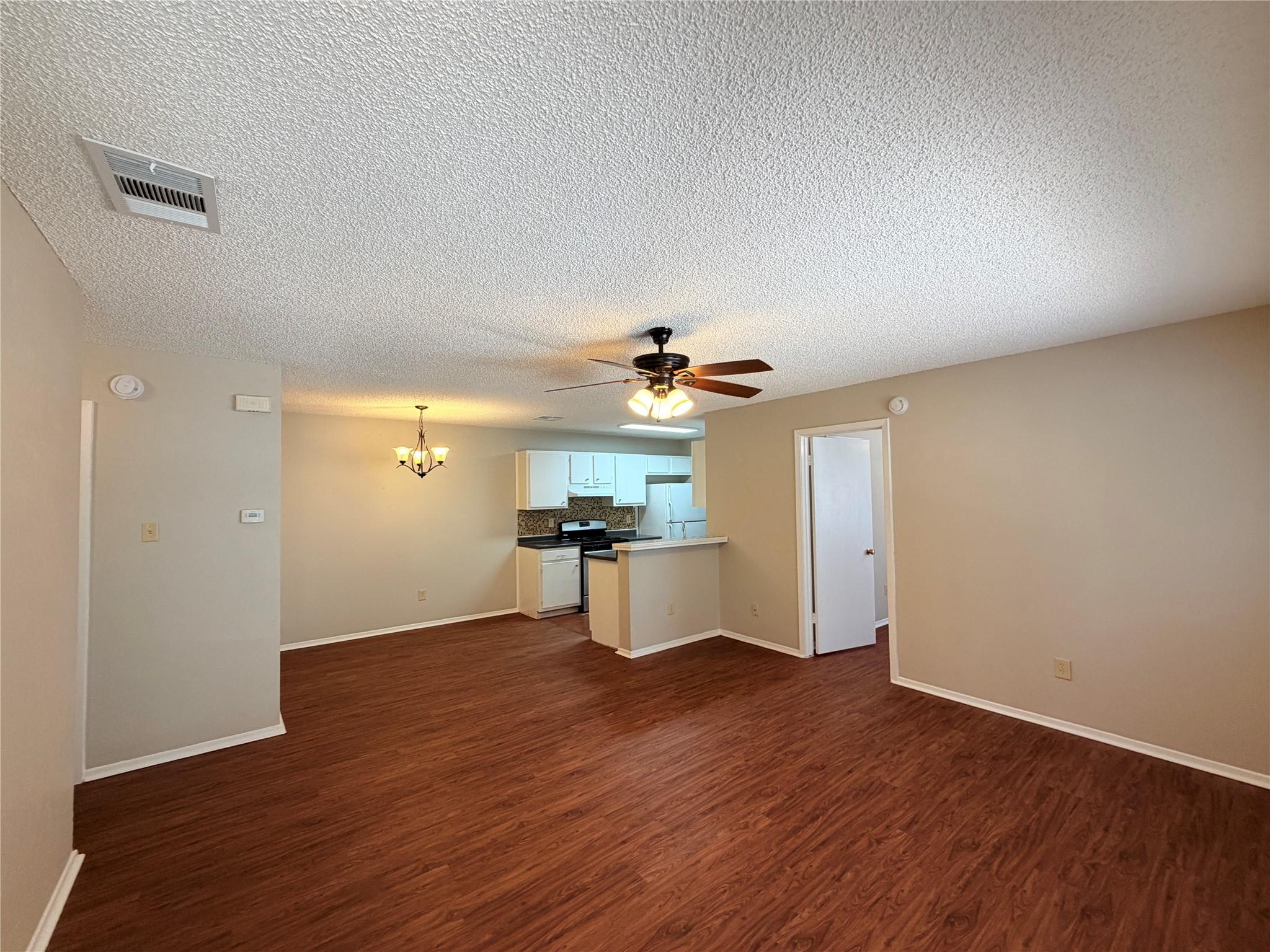 12102 Arrowwood DR #B — photo 3