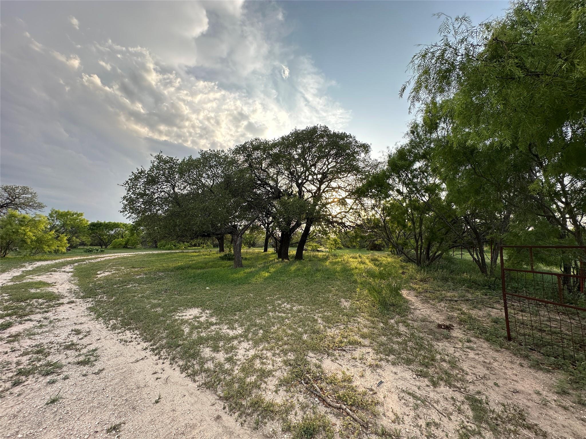 TBD FM 3023 — photo 3