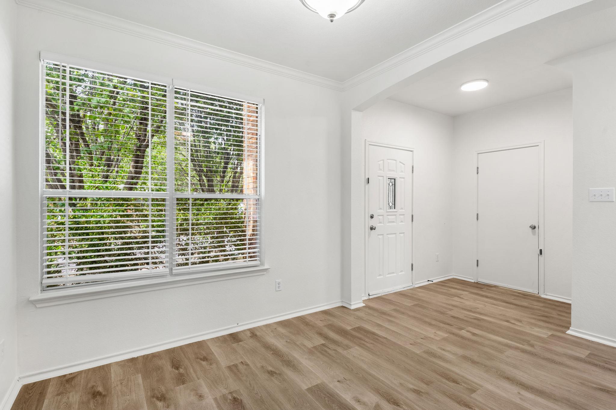 122 Plumbago CV — photo 3