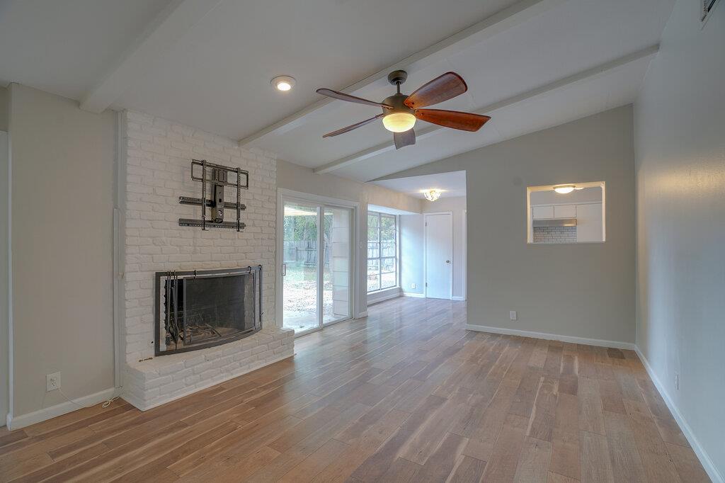 10110 Aspen ST — photo 3