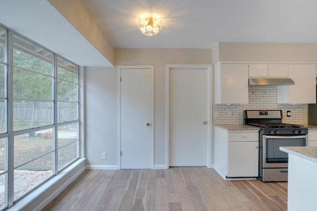 10110 Aspen ST — photo 5