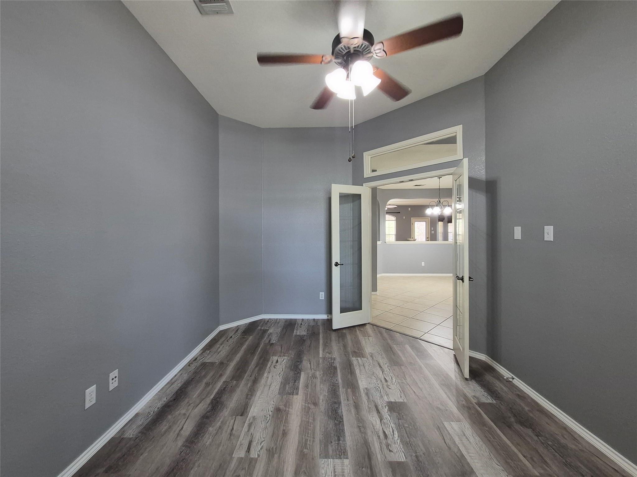 11600 Fletcher Hall LN — photo 4