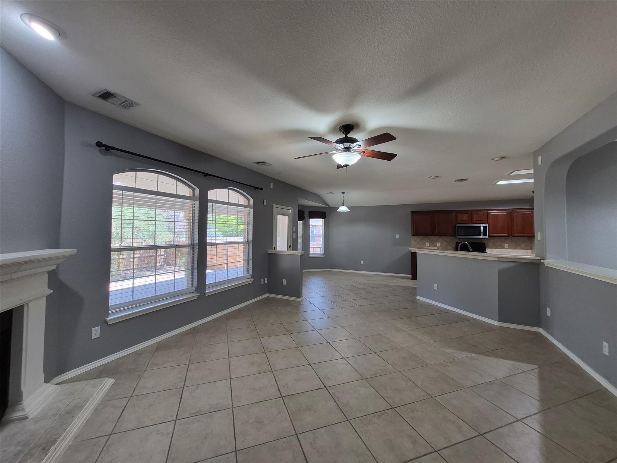 11600 Fletcher Hall LN — photo 5