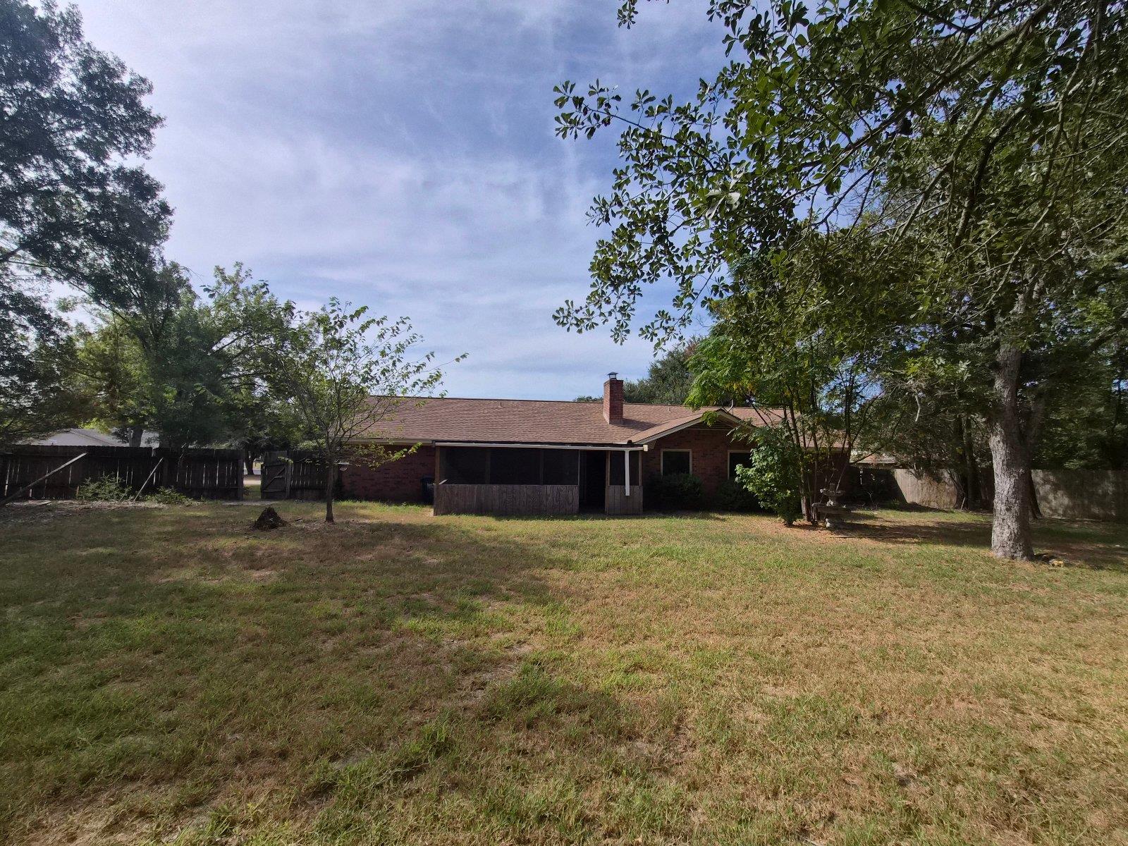 1502 Okelley RD — photo 4