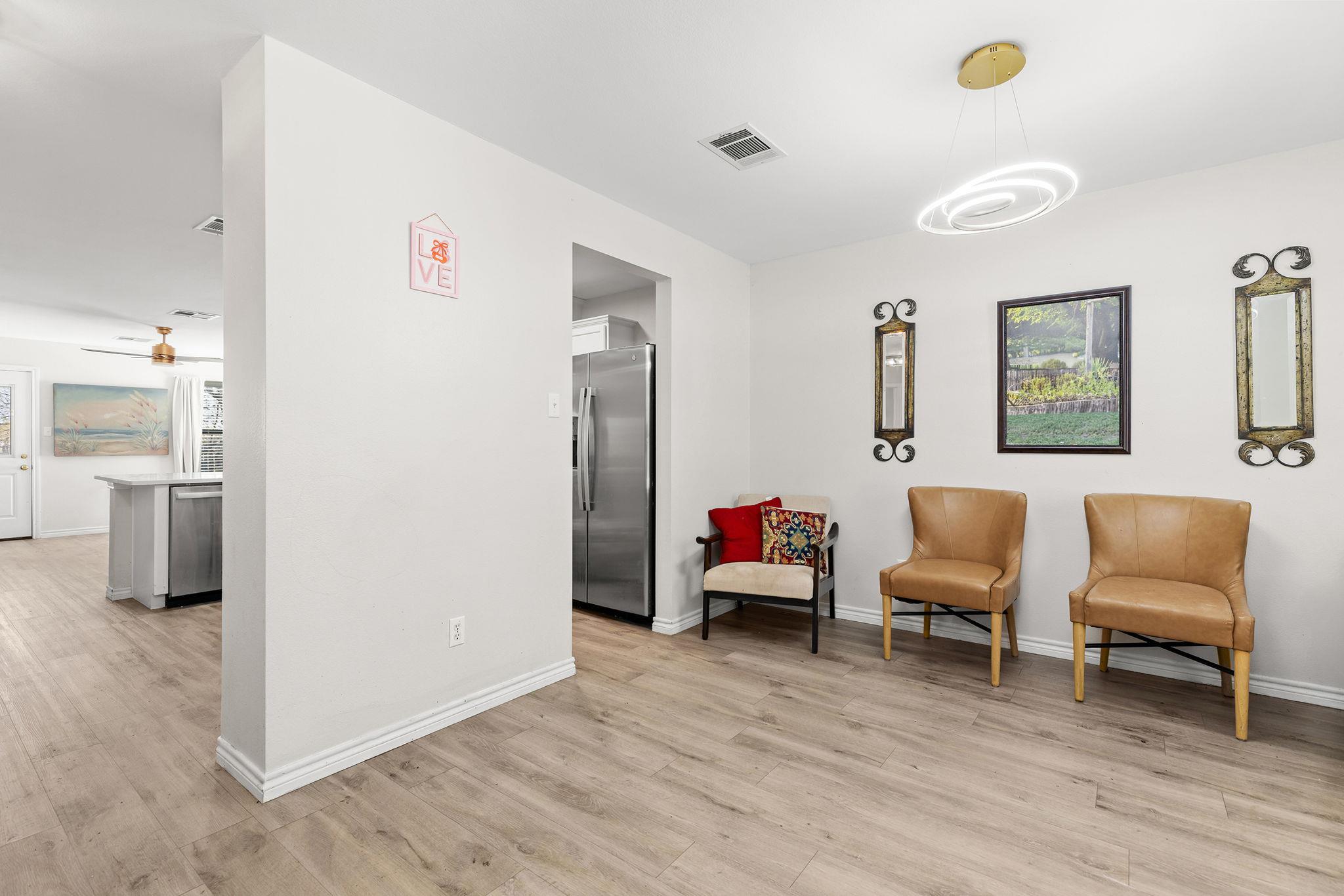 18200 Canopy LN — photo 4