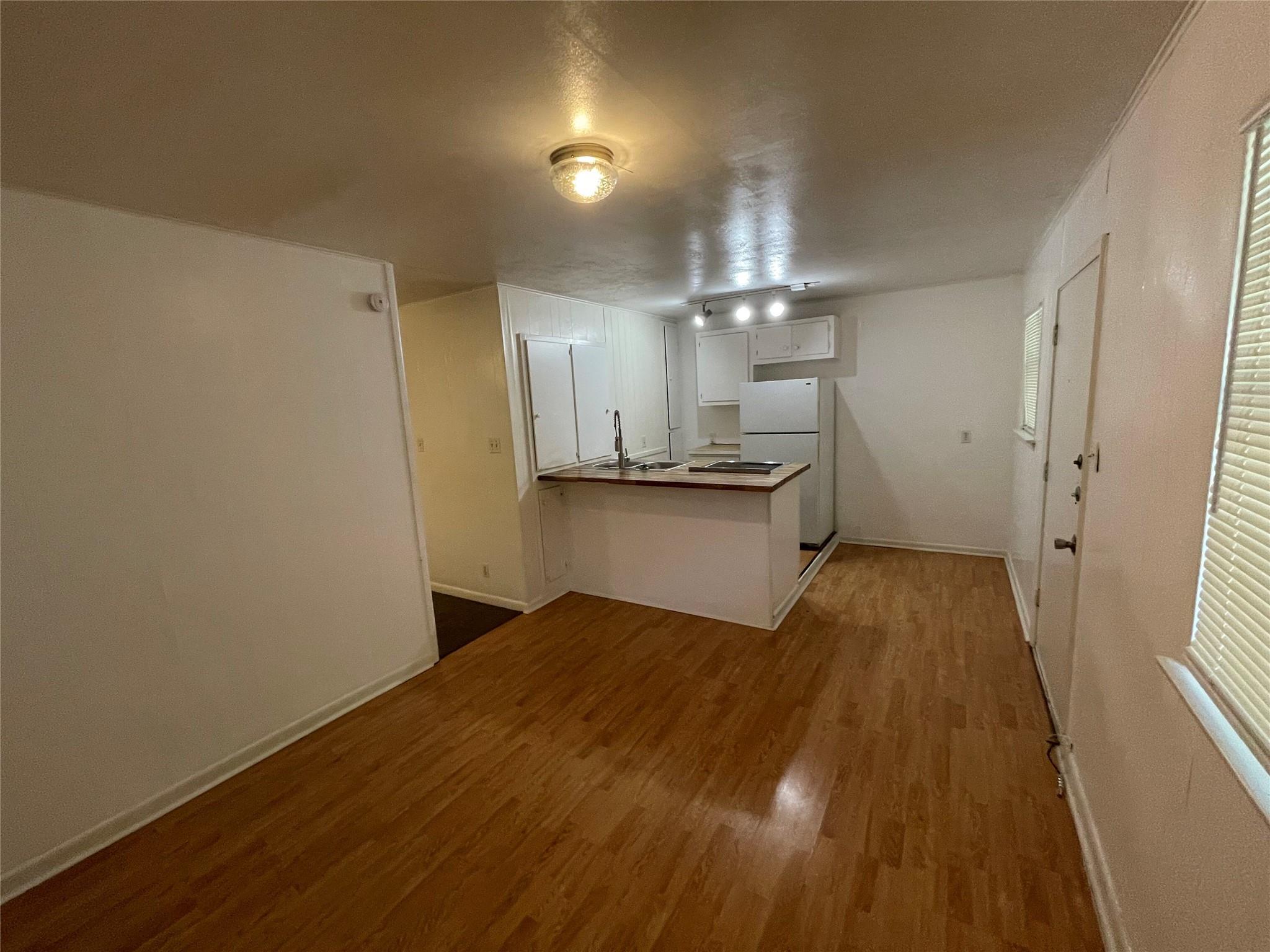 2711 Hemphill PARK #11F- (A203) — photo 4