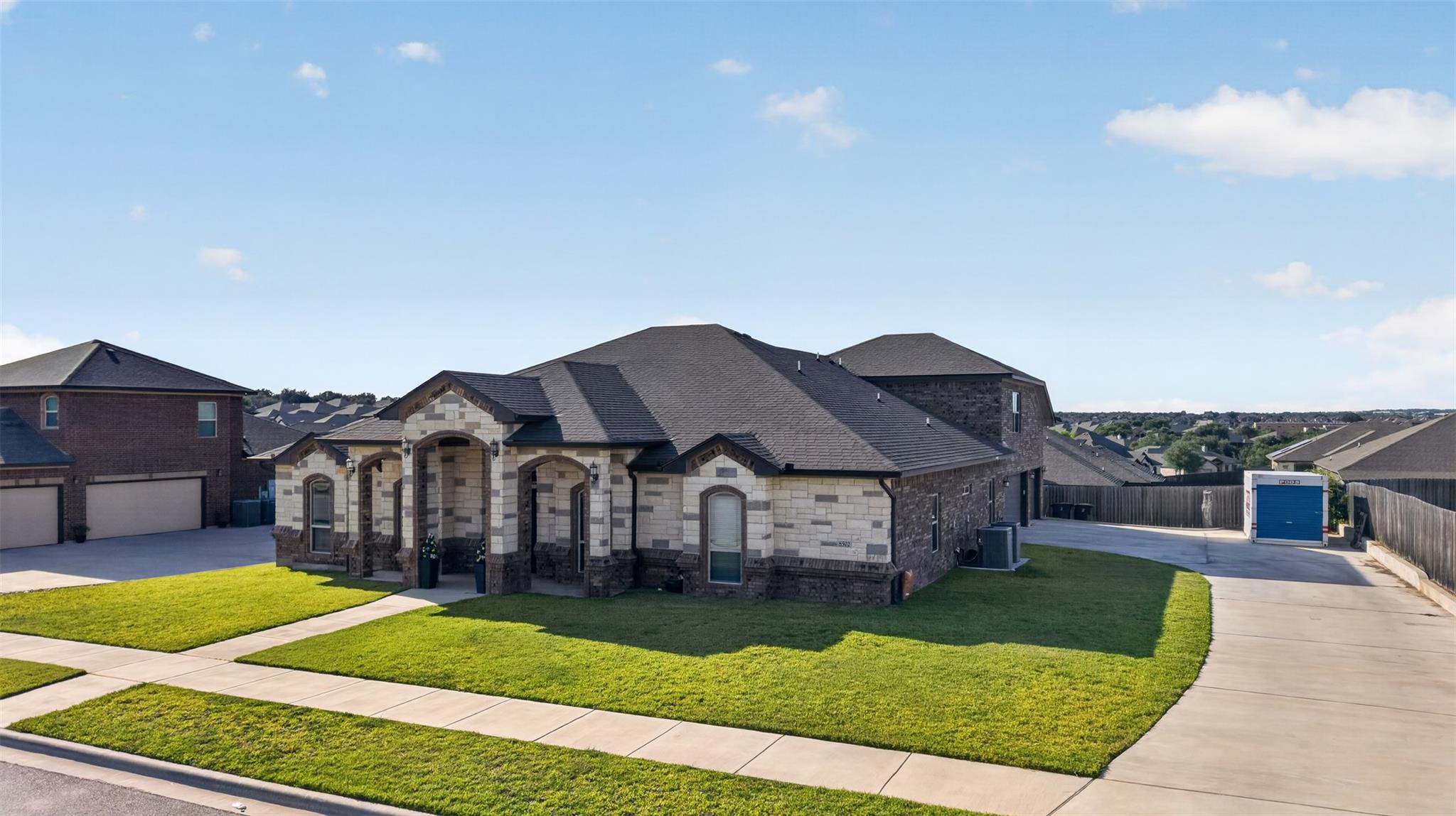 8502 Dorset DR — photo 4