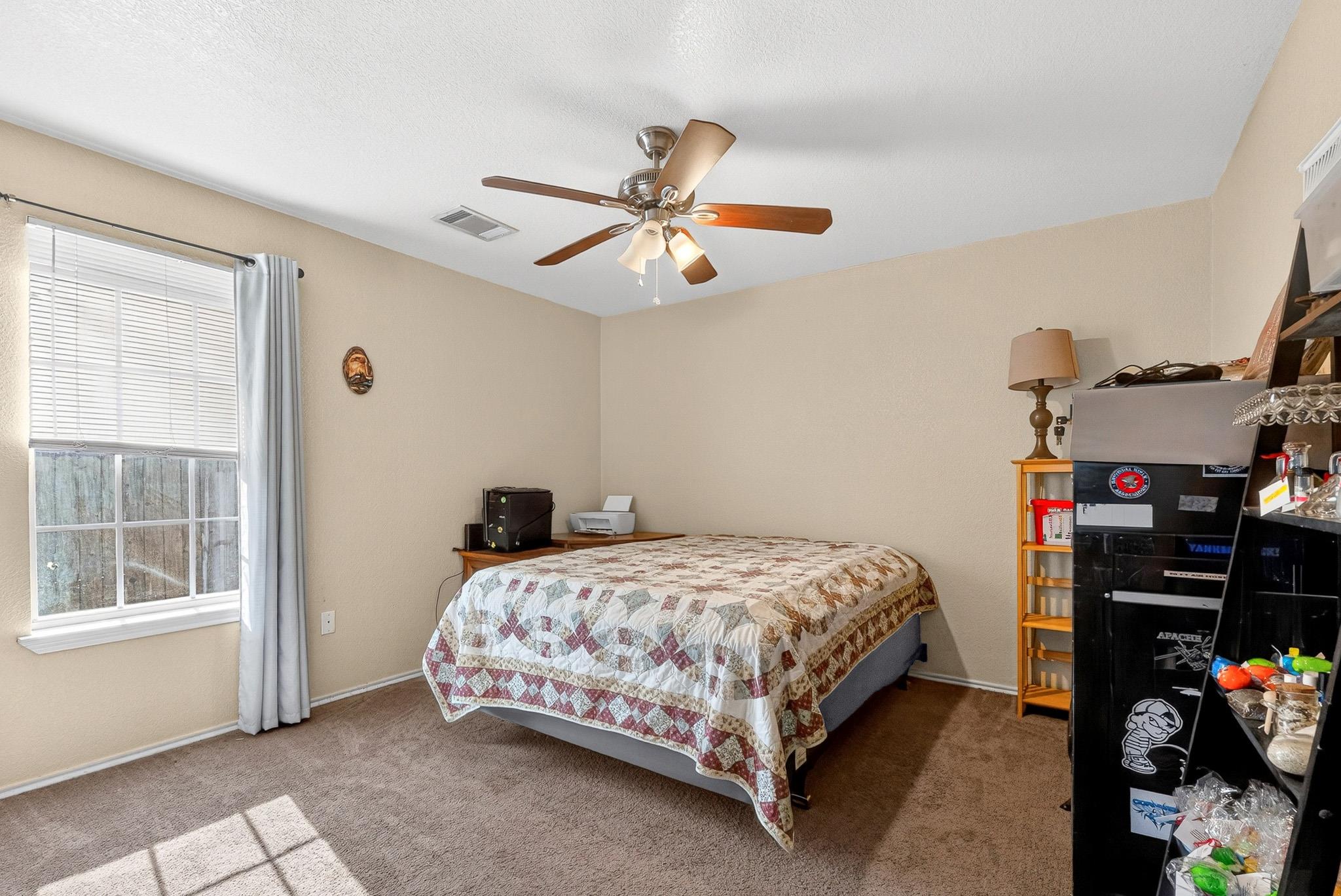 2416 Merle DR — photo 4