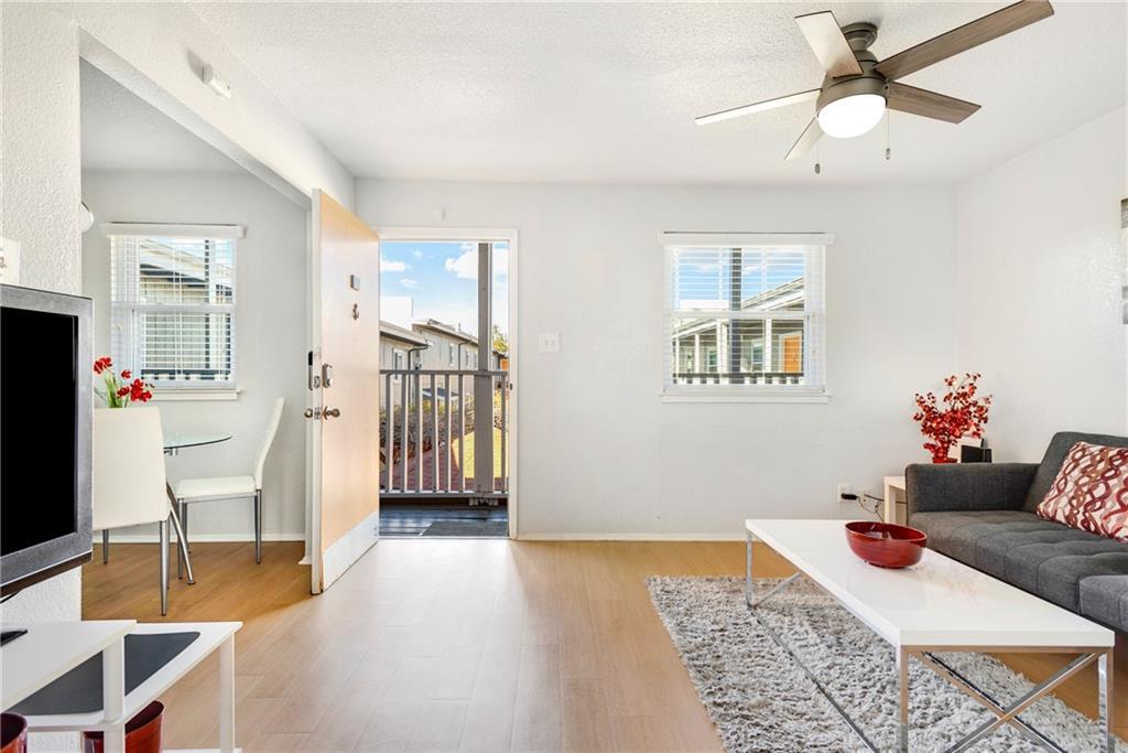 2401 Manor RD #209 — photo 3