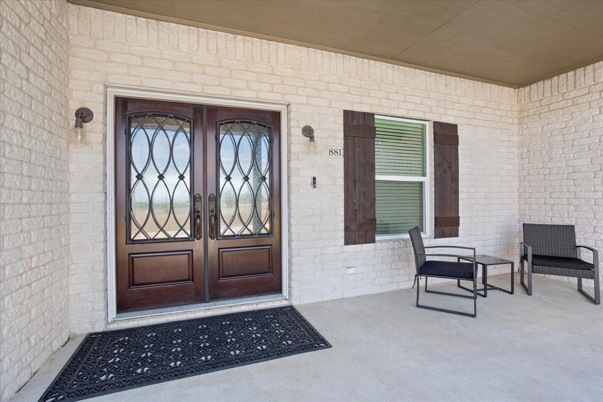 8813, 8725 Stallion RD — photo 4