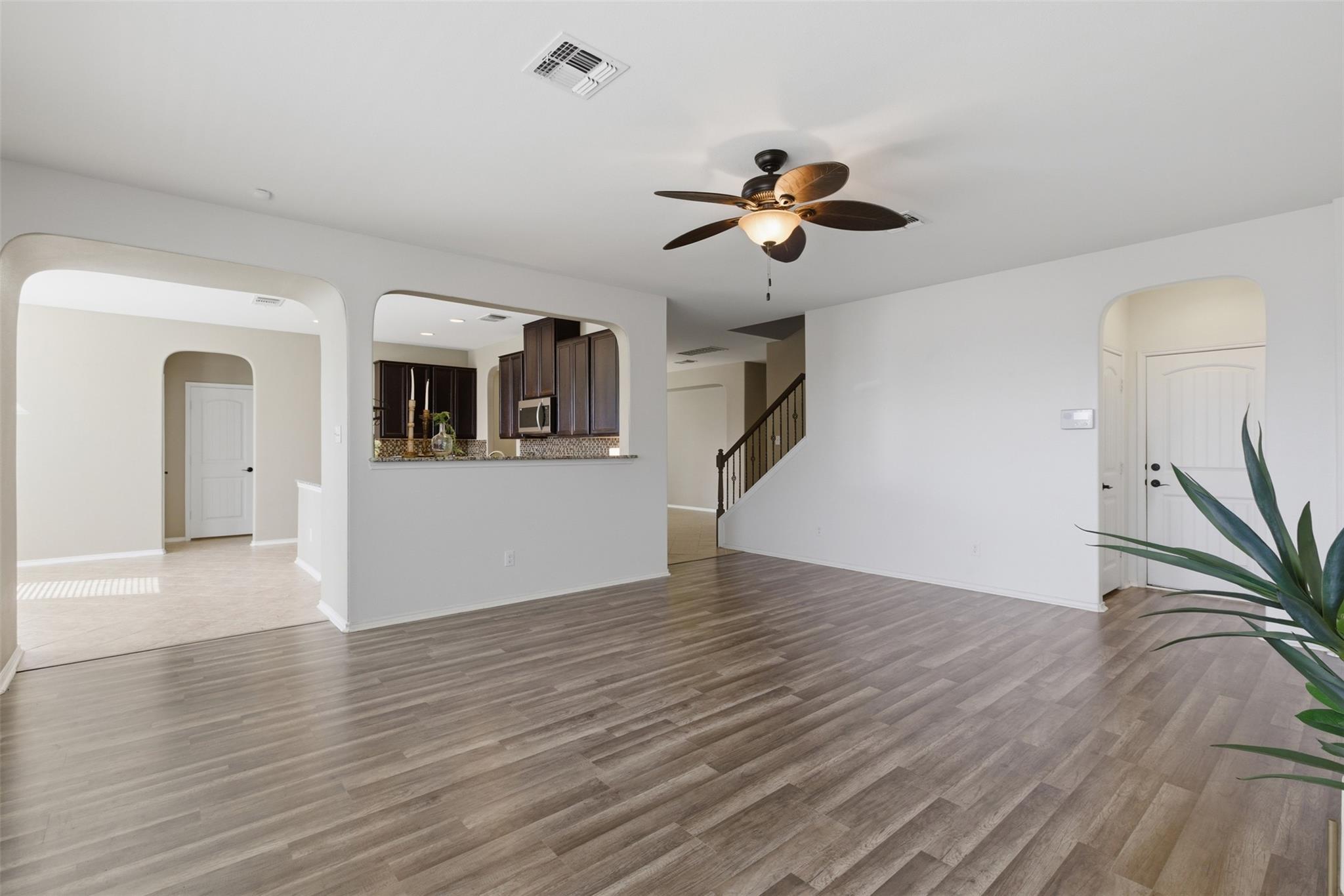 1413-A Ignacia DR — photo 4
