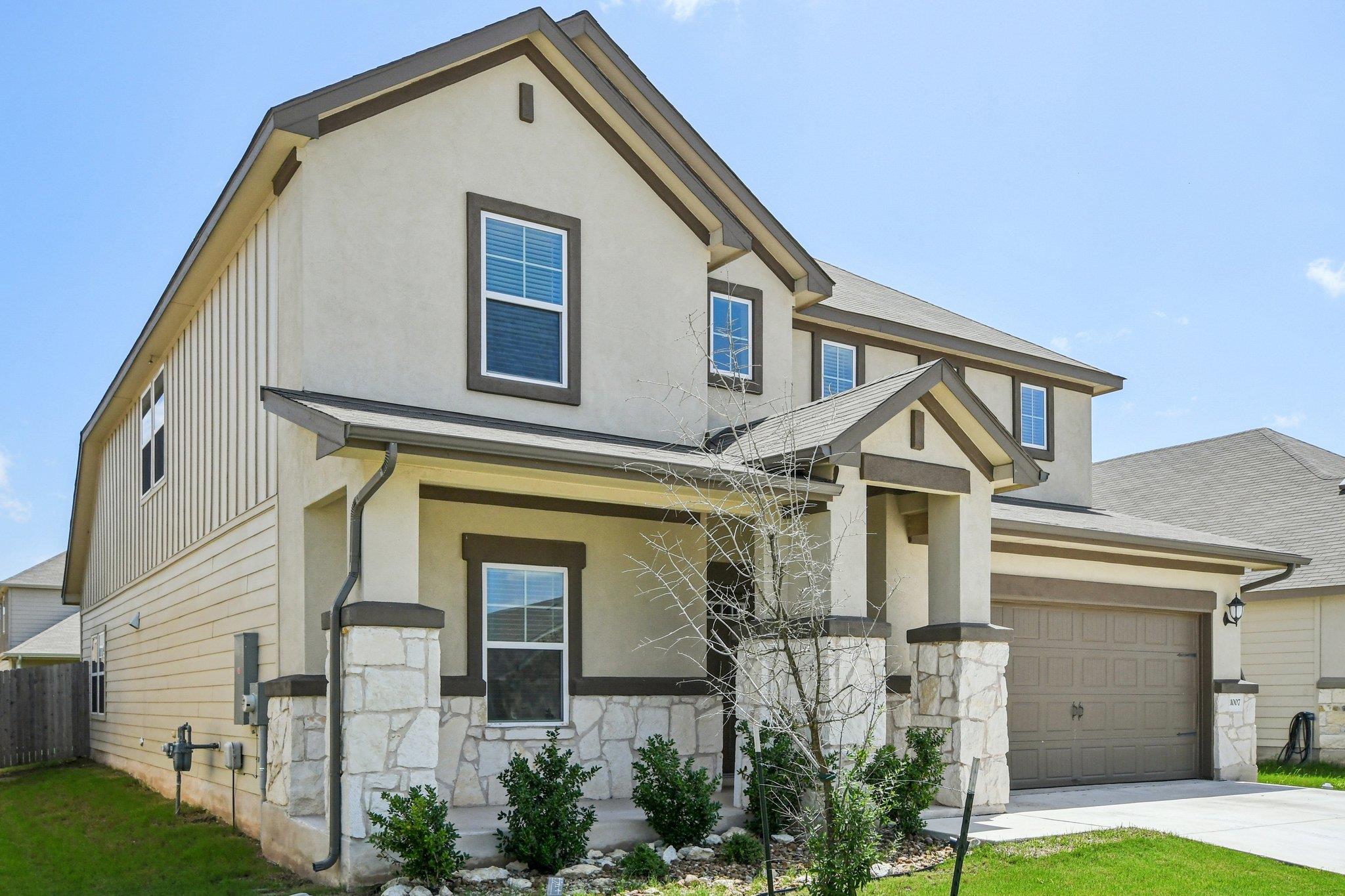 1007 Guadalupe Bass RD — photo 4