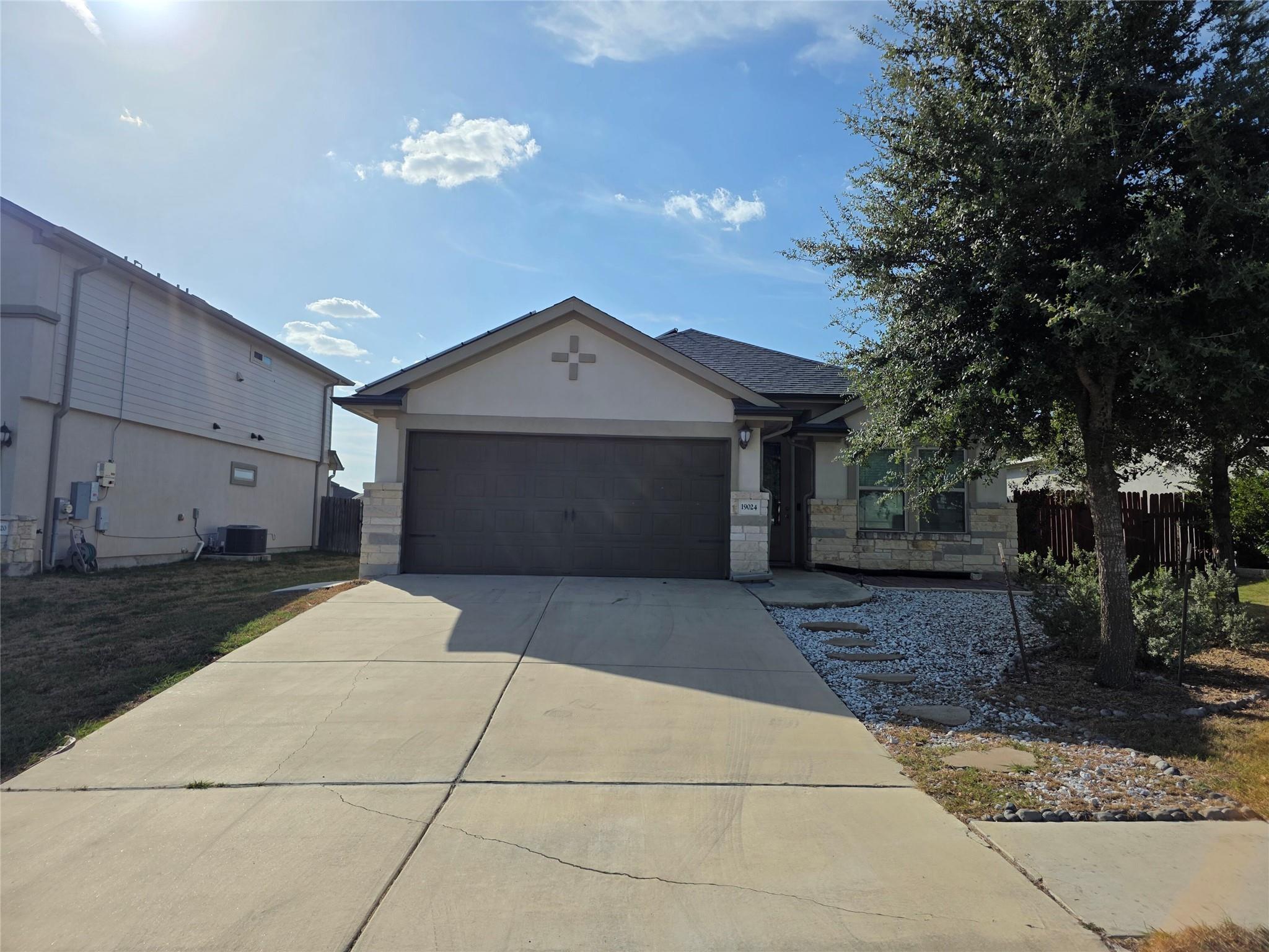 19024 kimberlite DR — photo 3