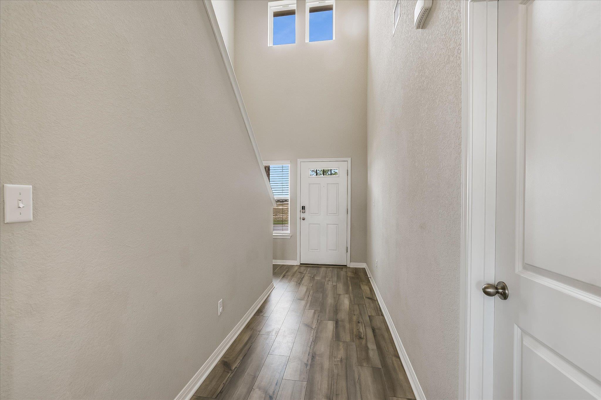 212 Prairie Song LN — photo 3
