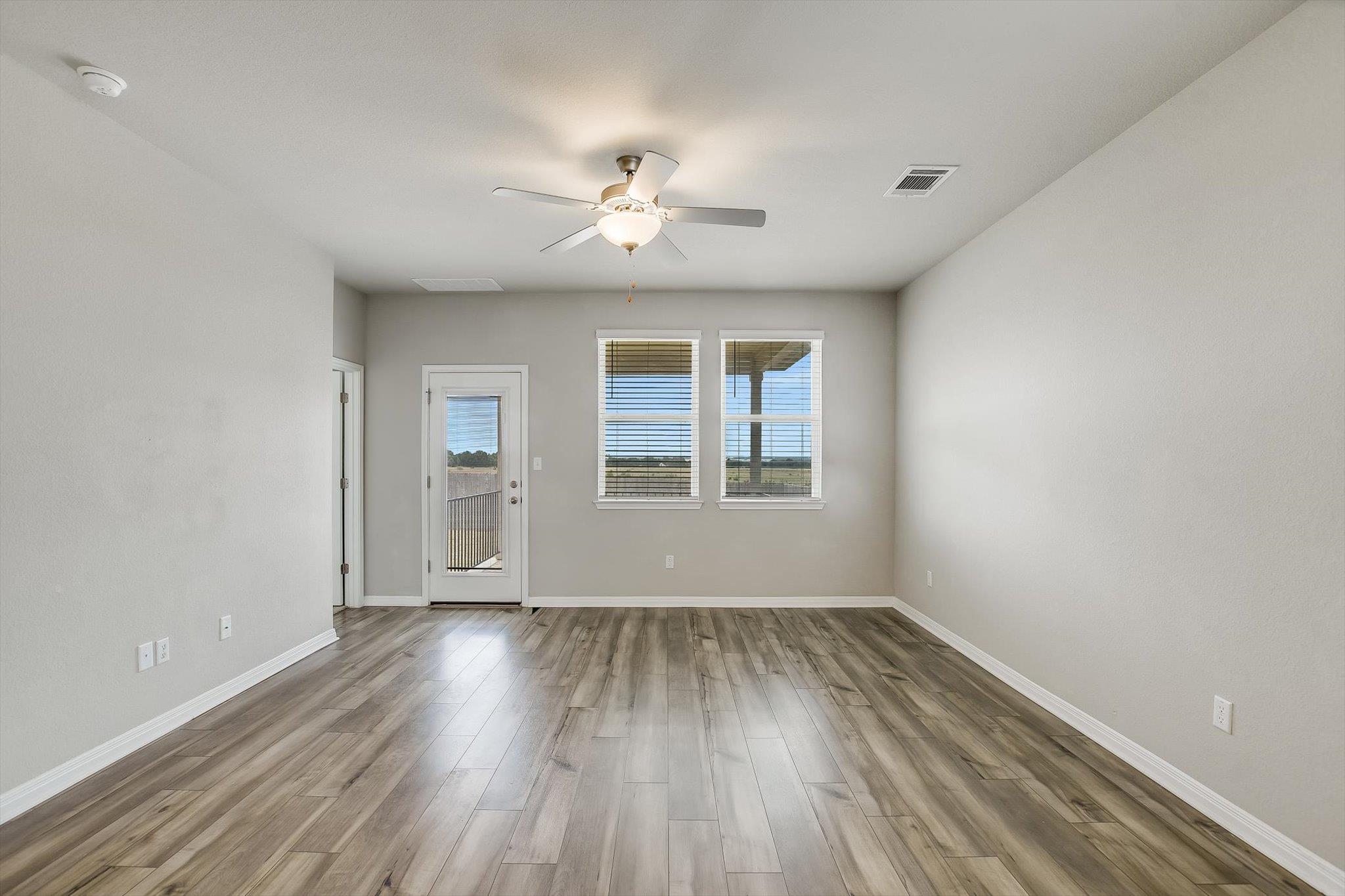 212 Prairie Song LN — photo 4