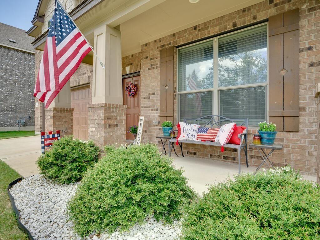 1304 Decatur CT — photo 4