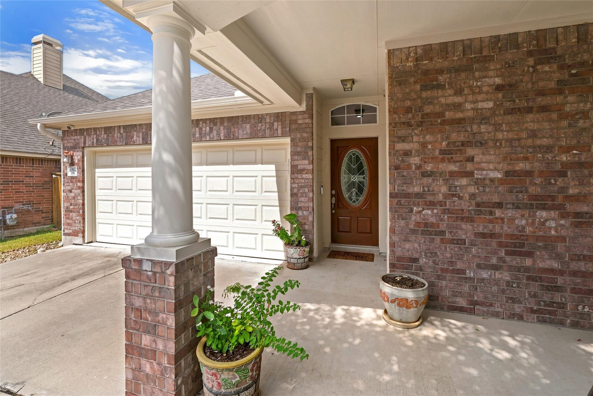 11512 Shadow Creek DR — photo 4