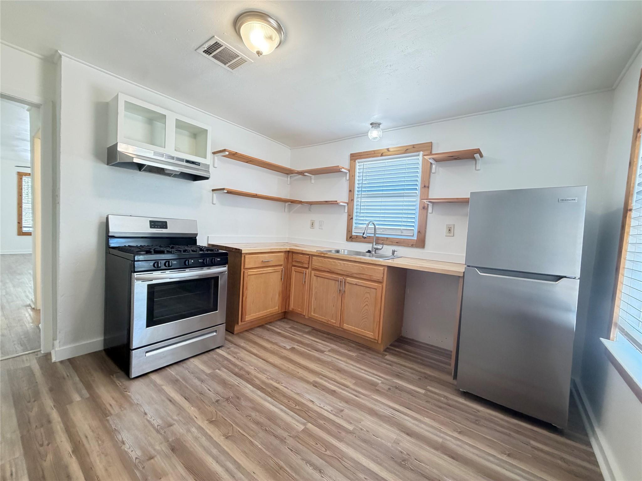 1203 Olander ST — photo 5