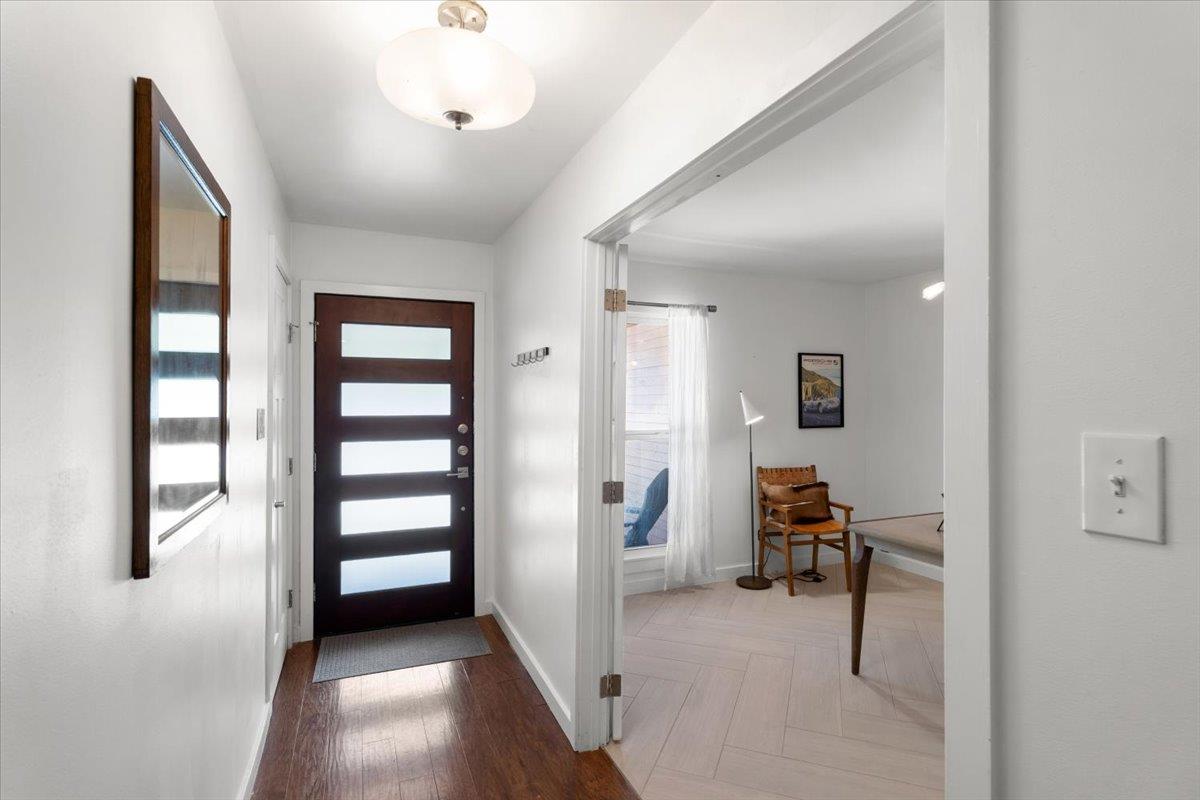 6200 Blarwood DR — photo 5