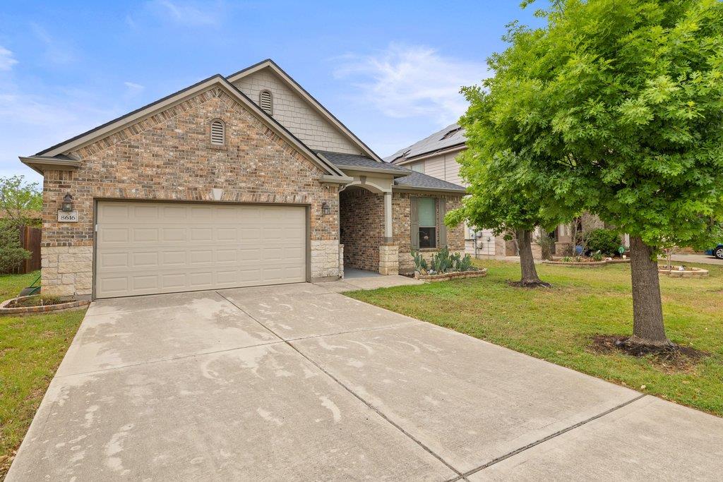 8616 Ipswich Bay DR — photo 3