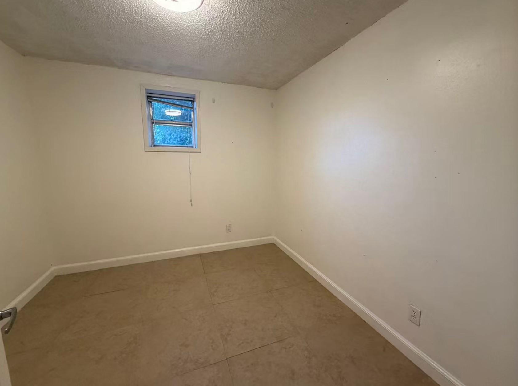 803 28th ST #101 — photo 5