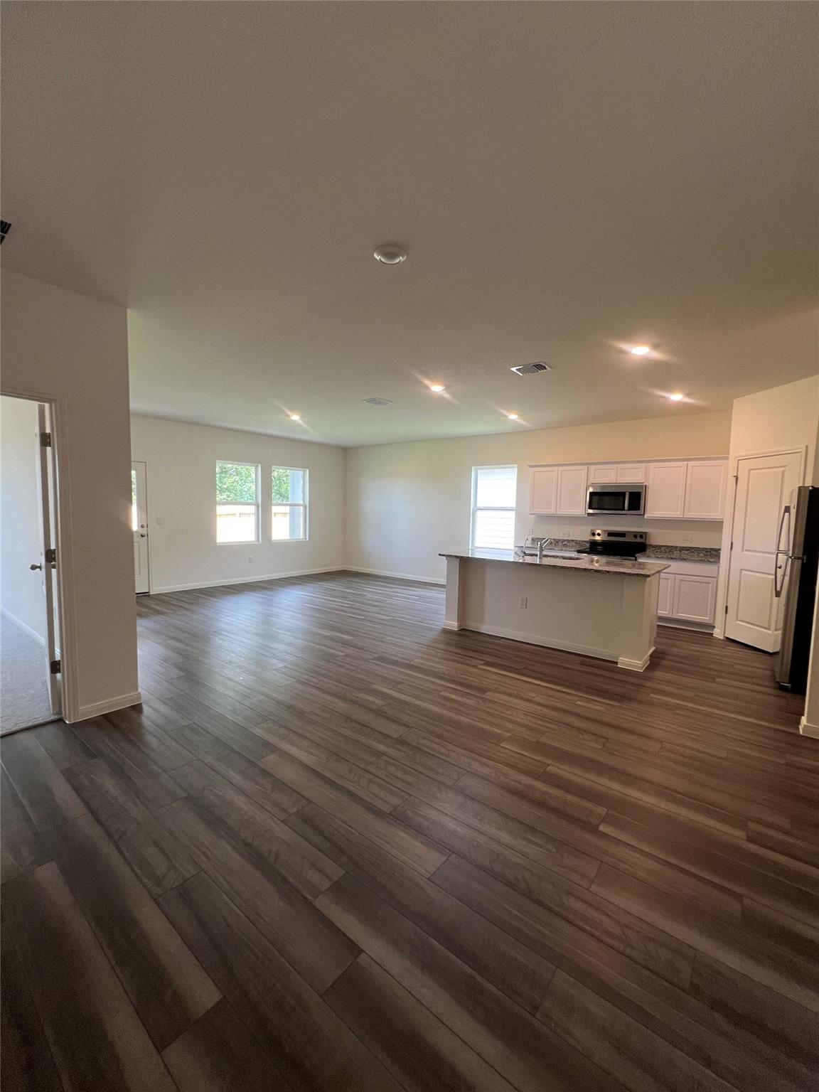 341 Sieders St. ST — photo 4