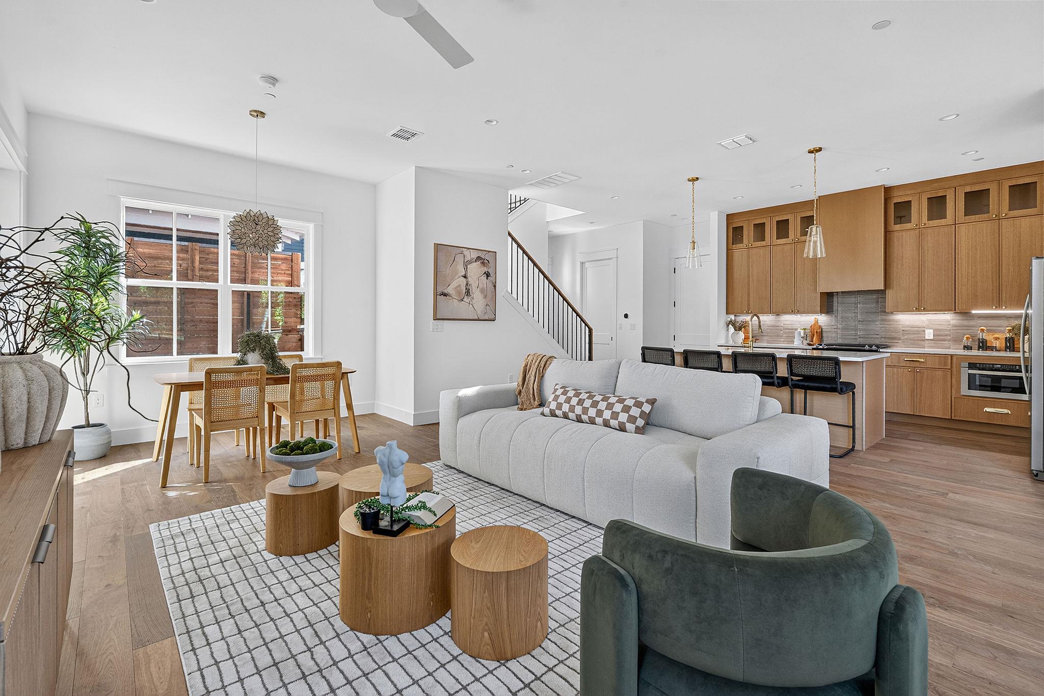 210 Mockingbird LN #3 — photo 4