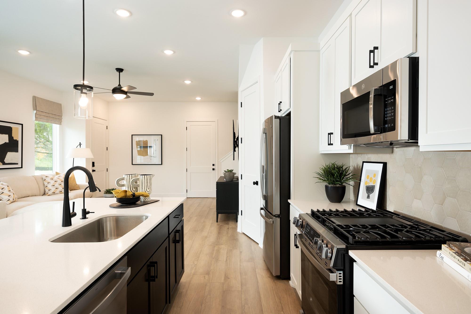 8102 Bird Song CIR — photo 3