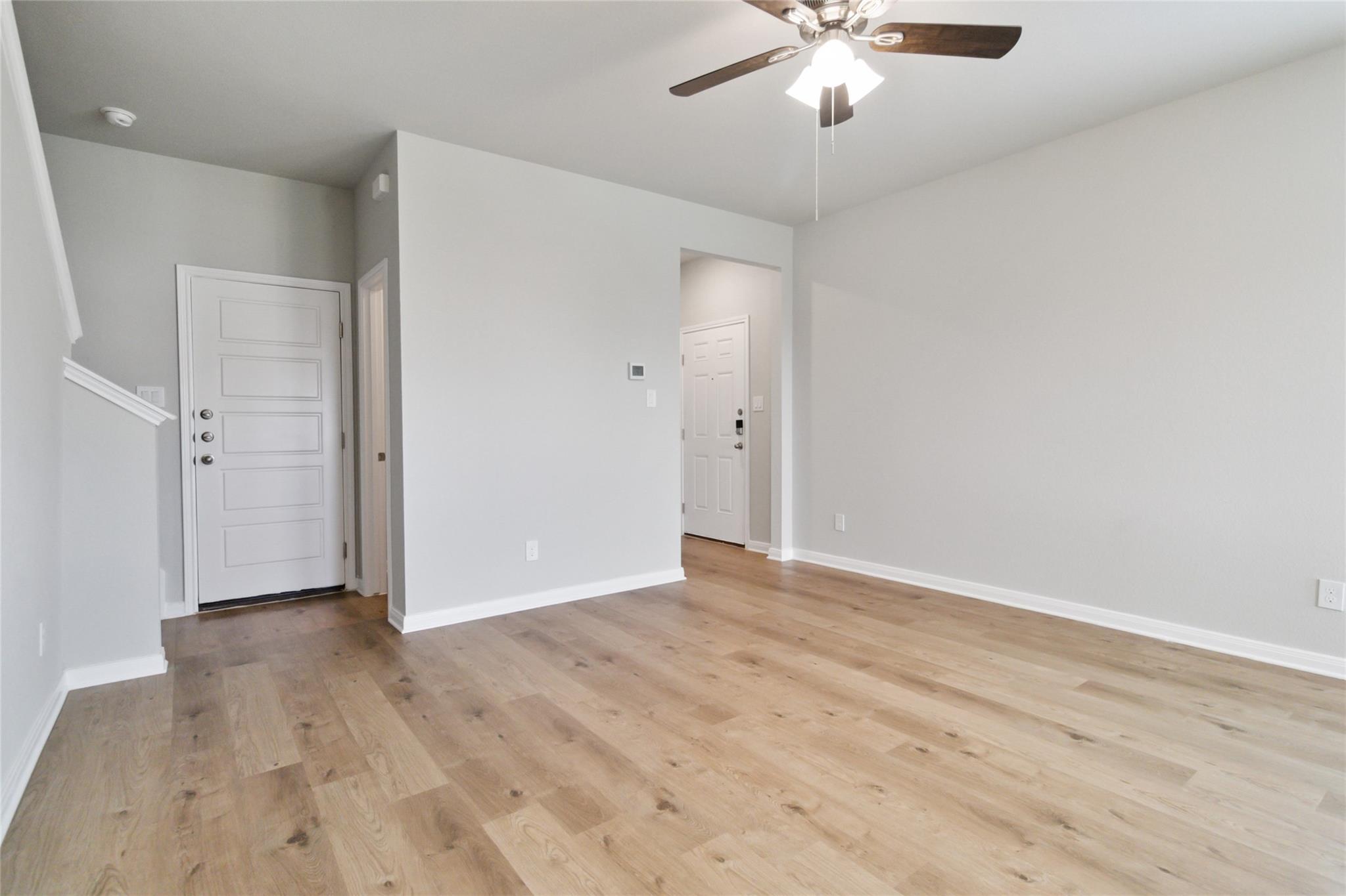 525 Caymus DR #A — photo 4