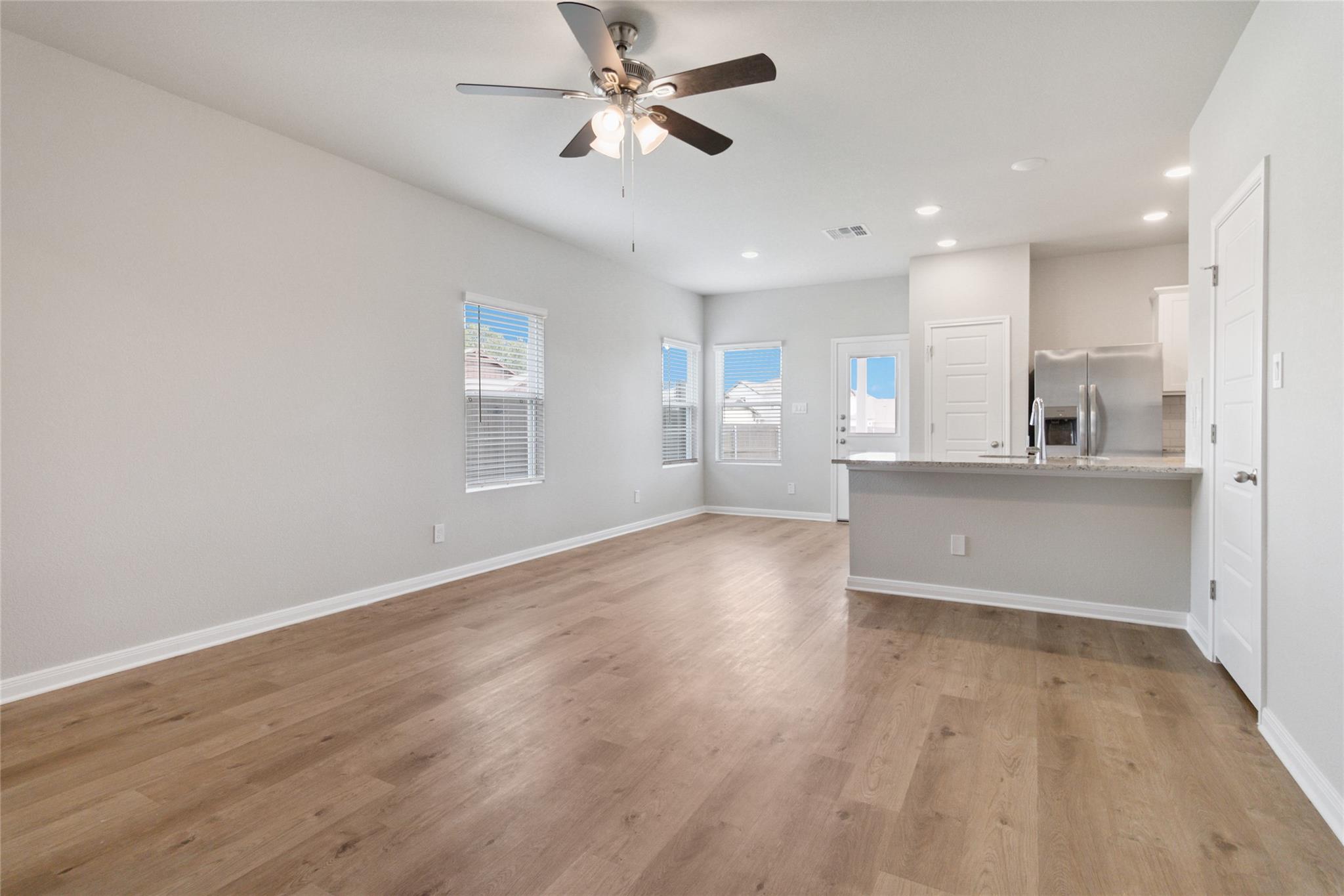 525 Caymus DR #A — photo 5