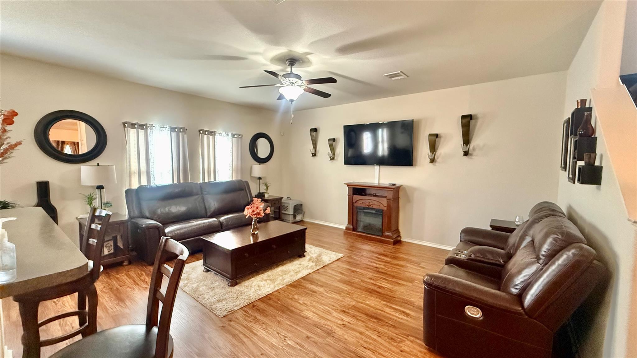 18309 Windtree LN — photo 3
