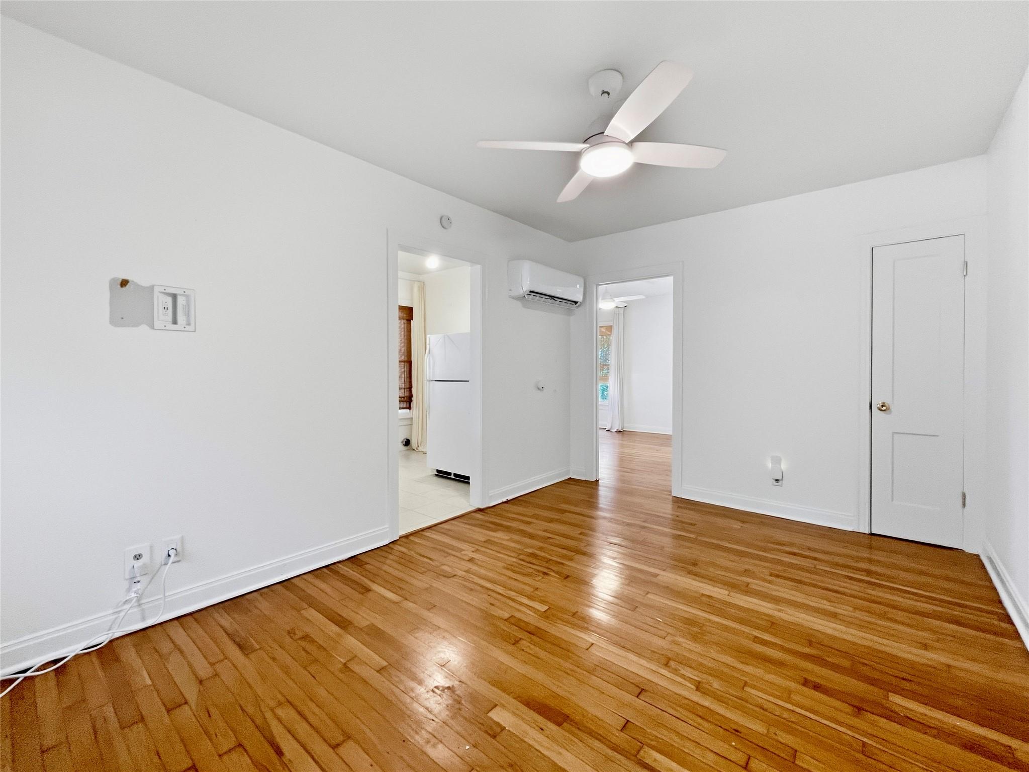 1407 Drake Ave — photo 4