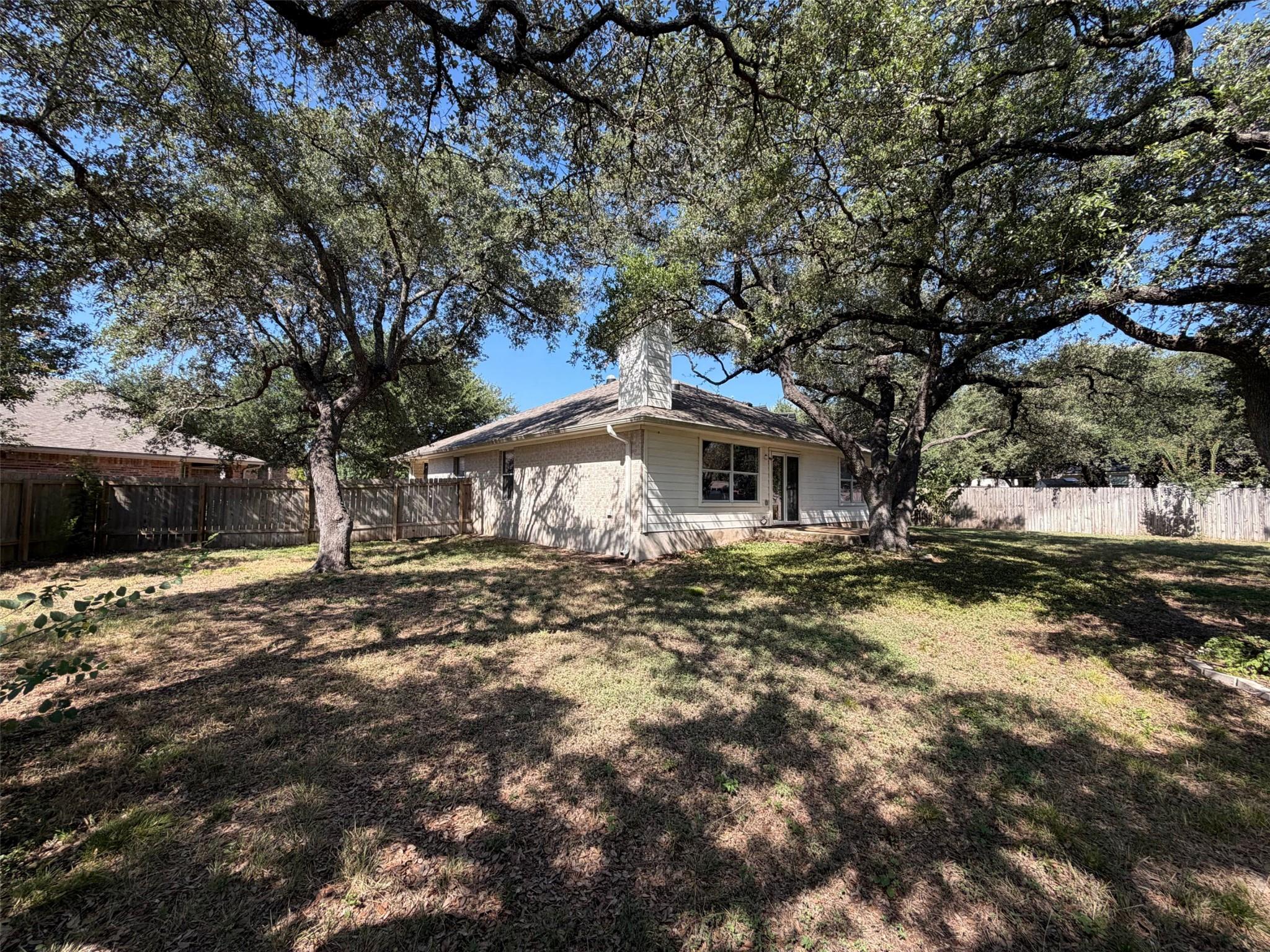 1315 Tumbling River DR — photo 5