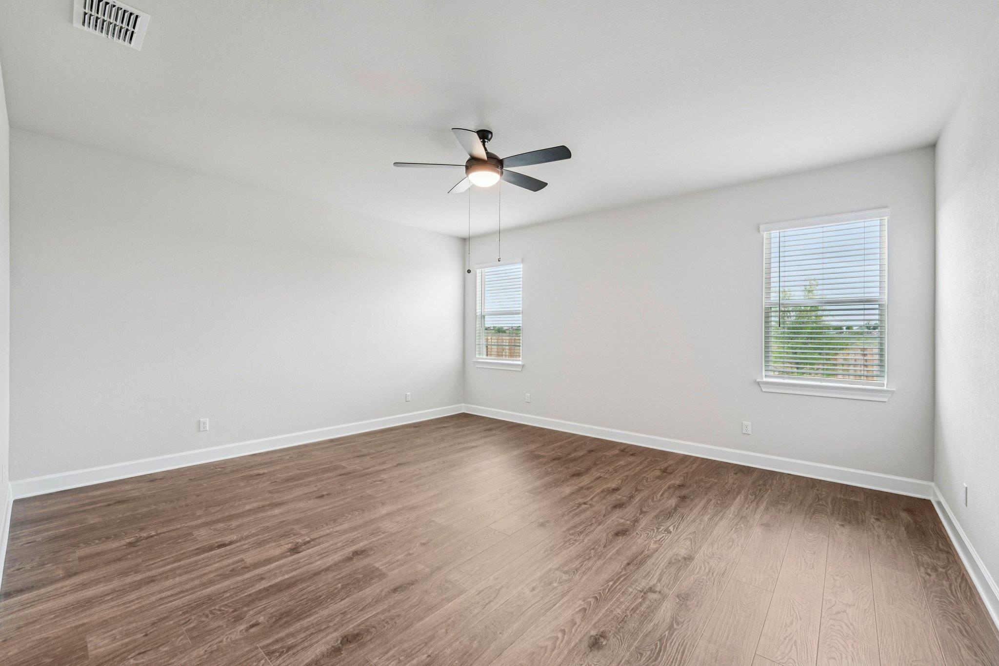 501 Luna Blue LN — photo 5