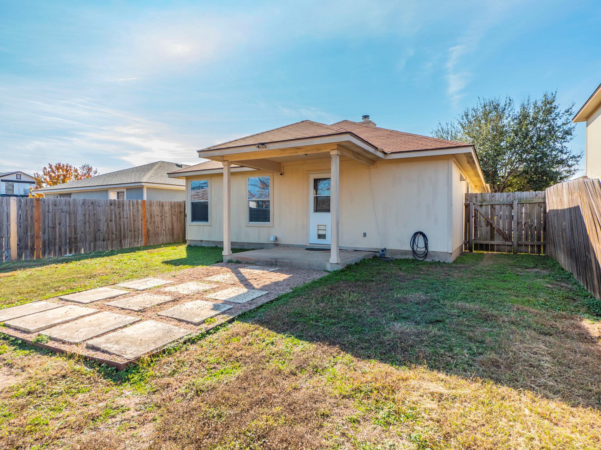 12412 Jamie DR — photo 4