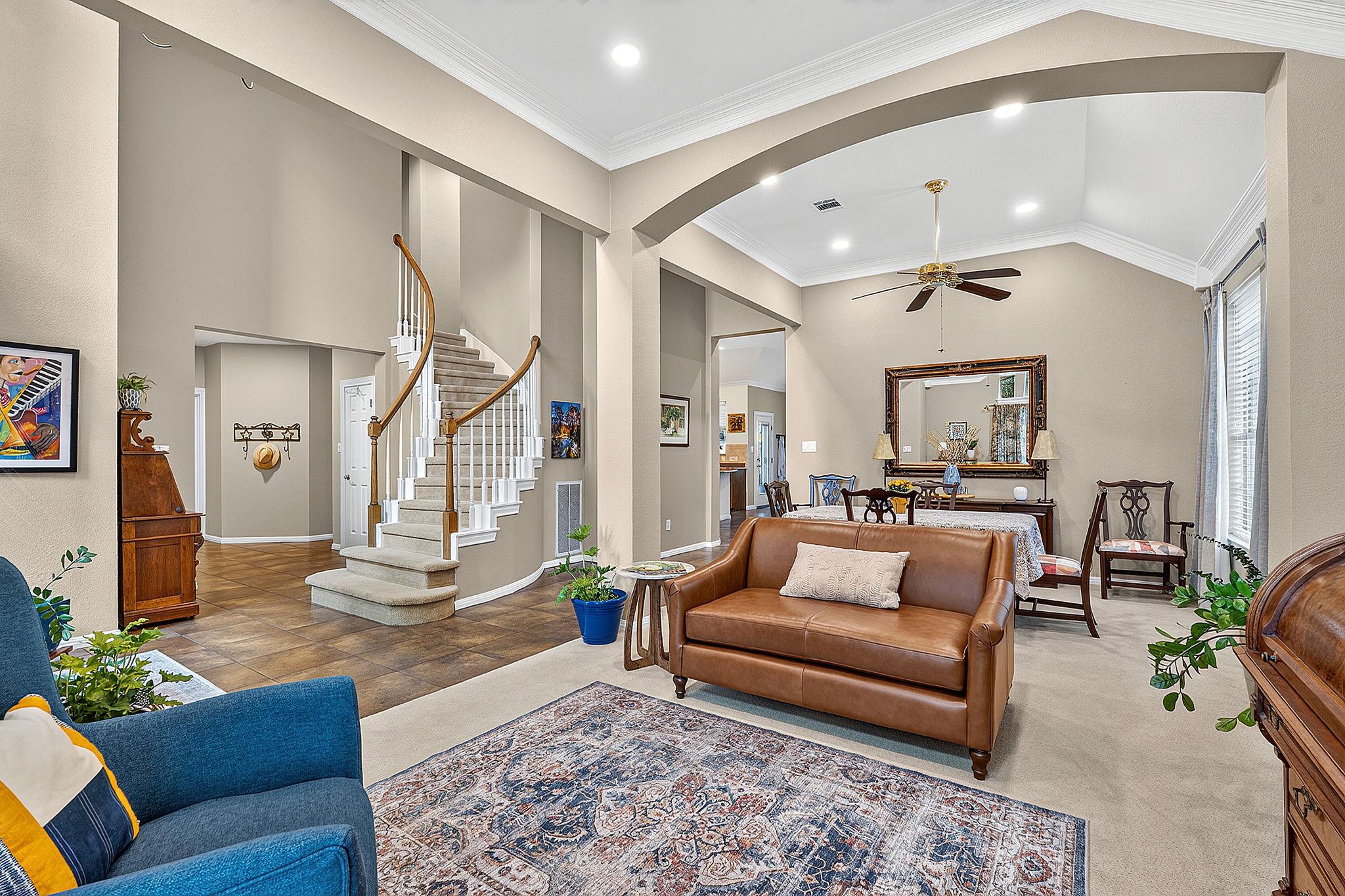 10505 Grand Oak CIR — photo 4