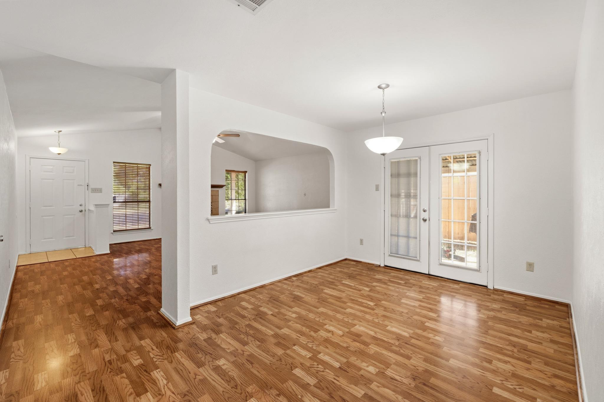 2603 Market Garden LN — photo 5