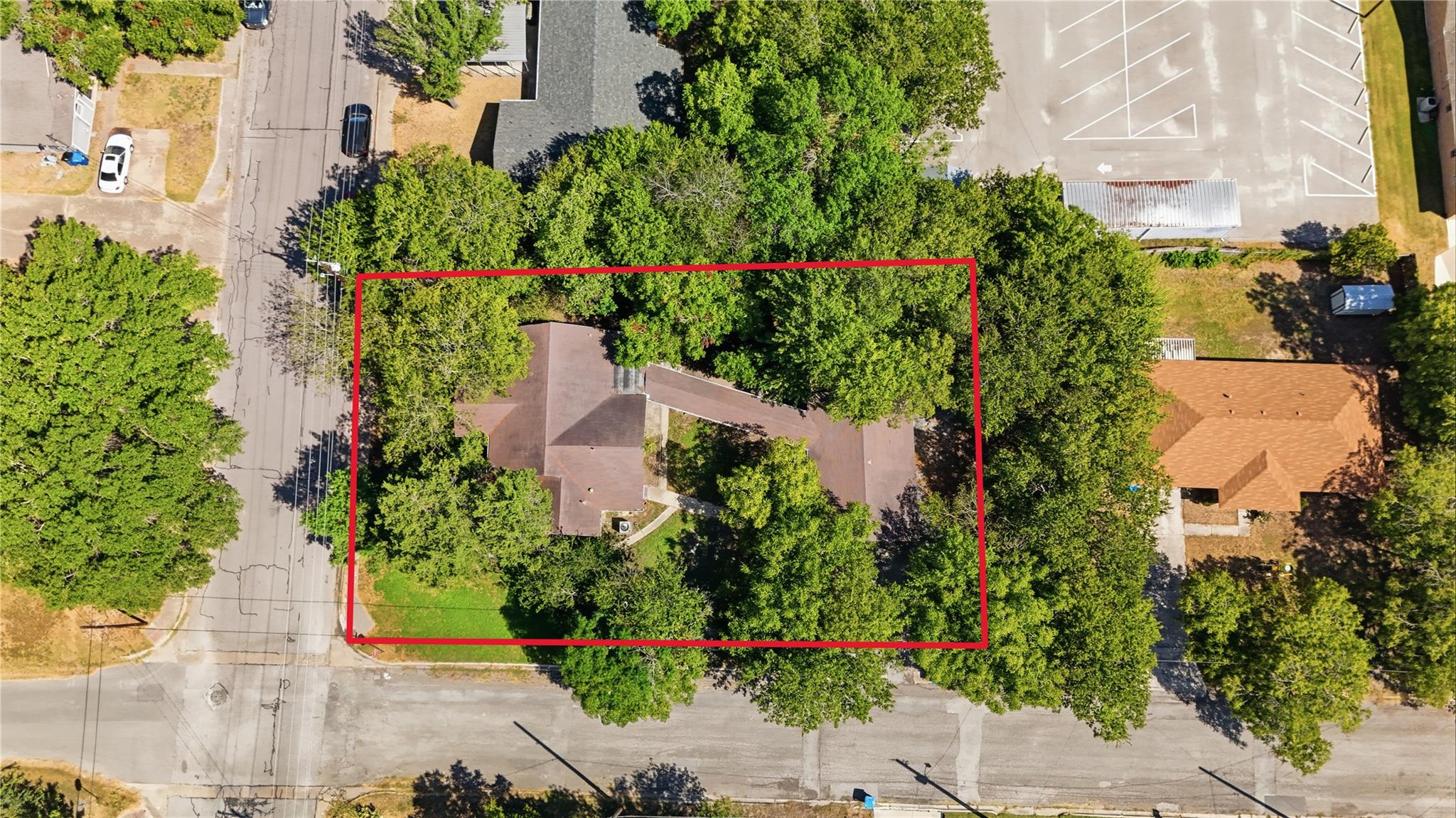 316 Guadalupe ST — photo 3