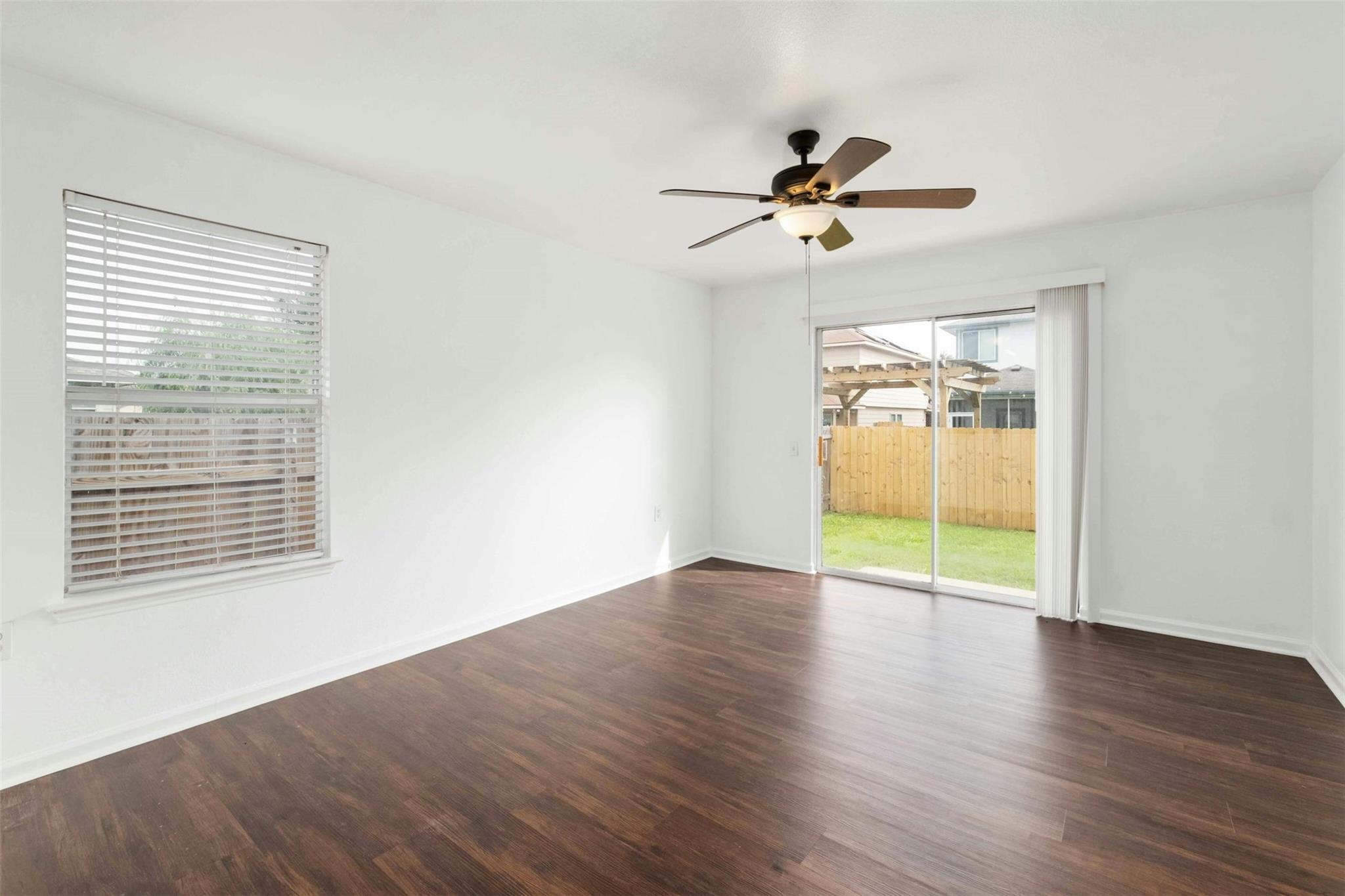 12409 Sky Harbor DR — photo 4